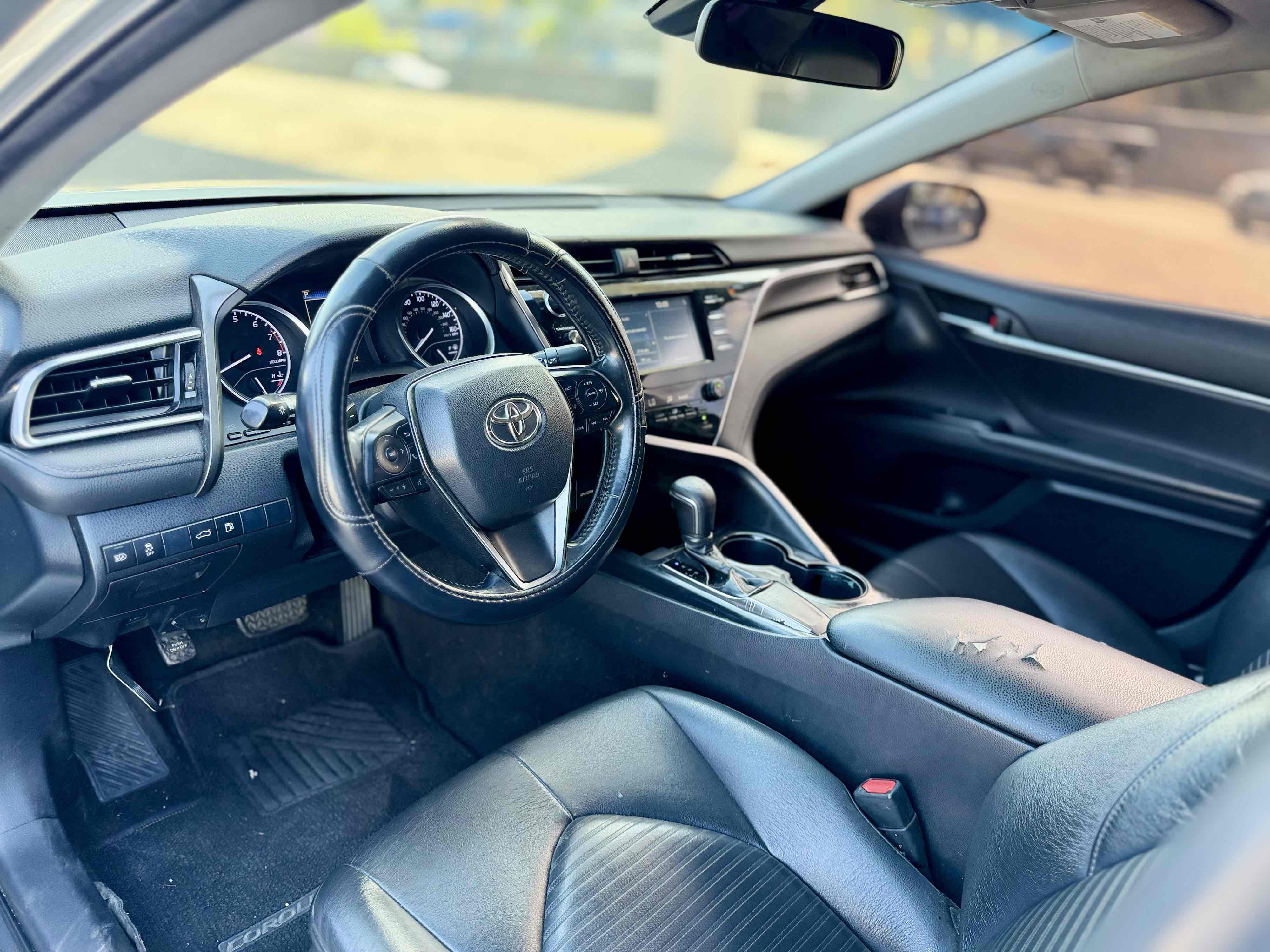 Toyota Camry photo 16