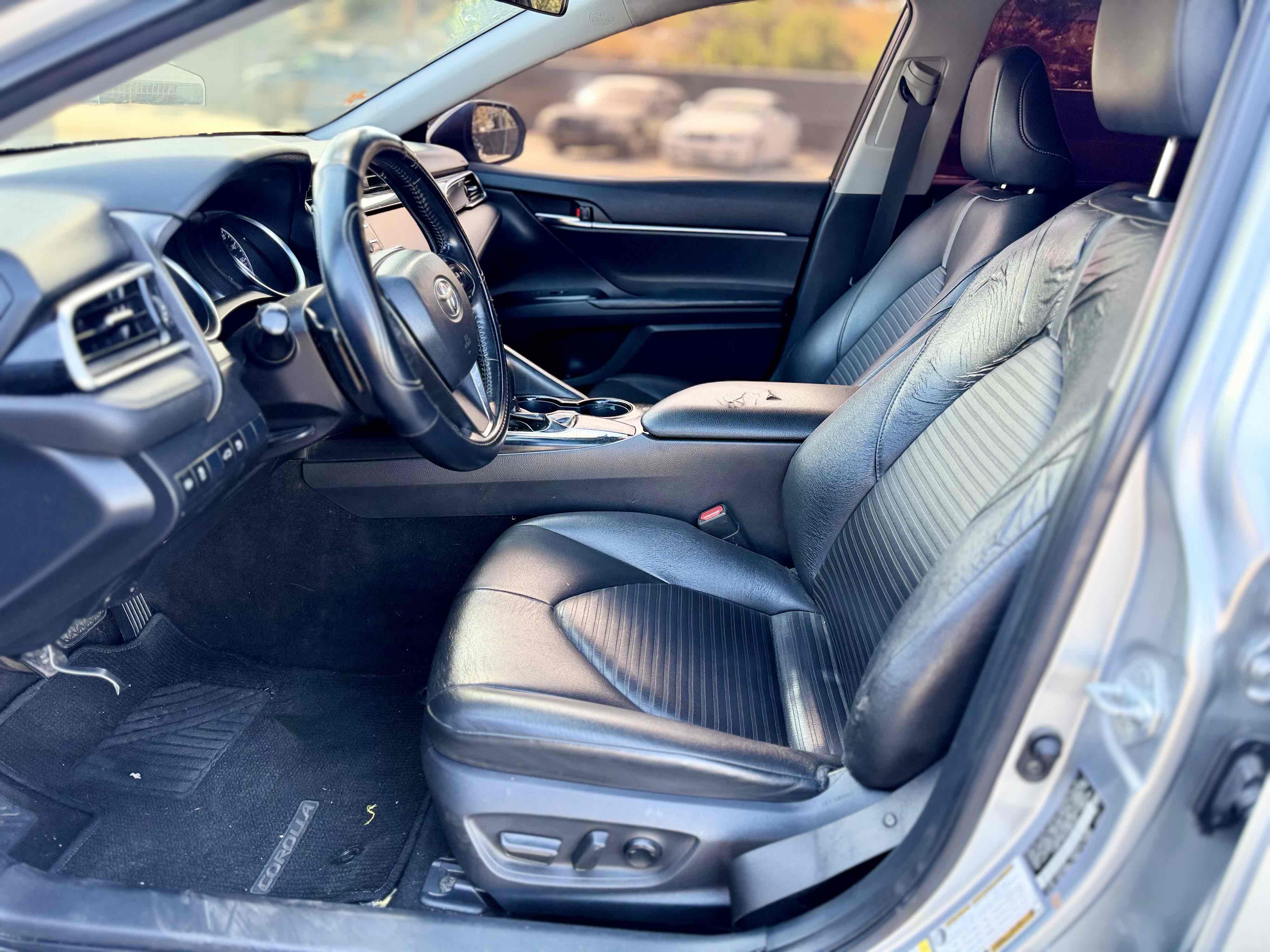 Toyota Camry photo 17