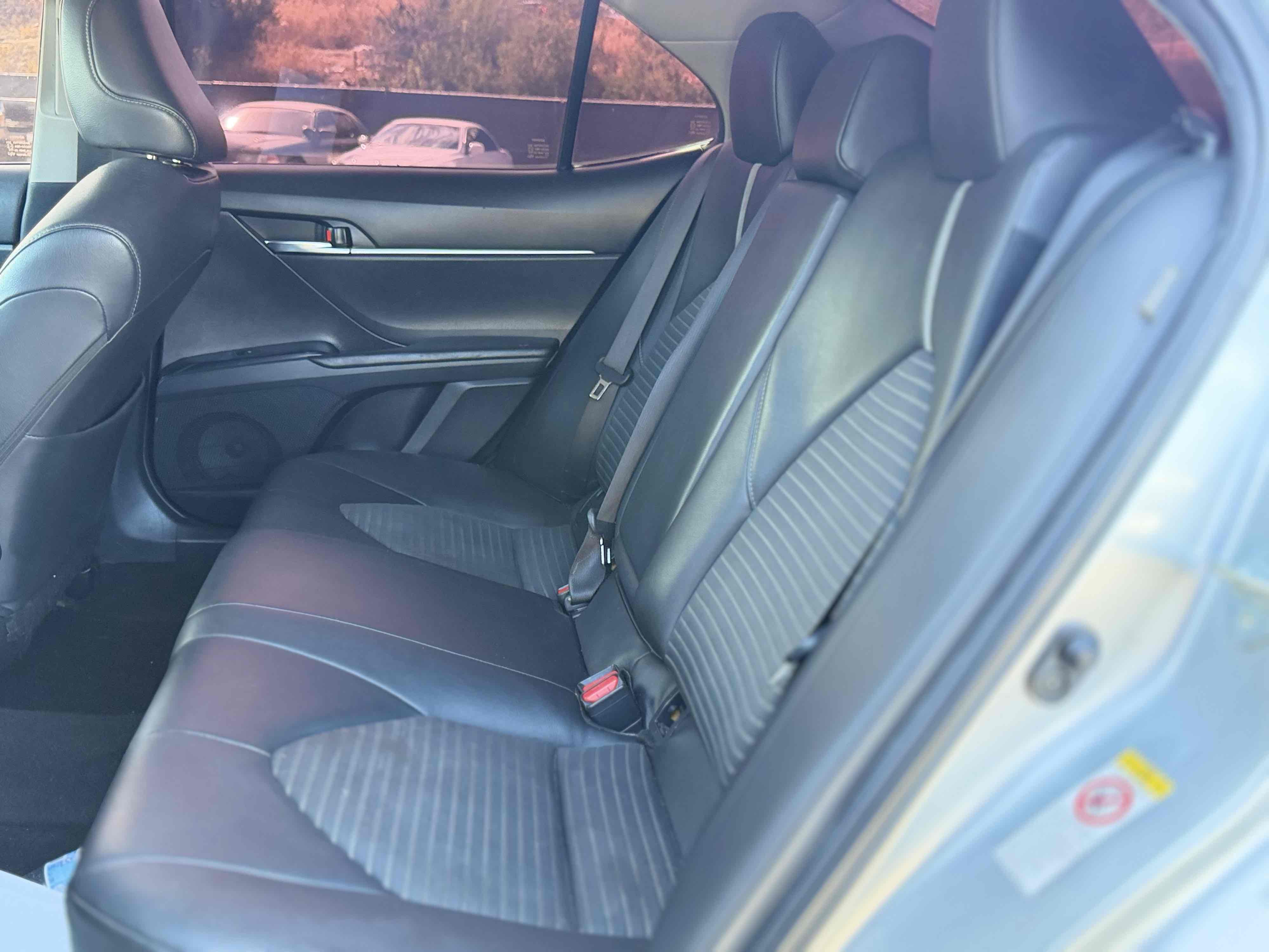 Toyota Camry photo 21