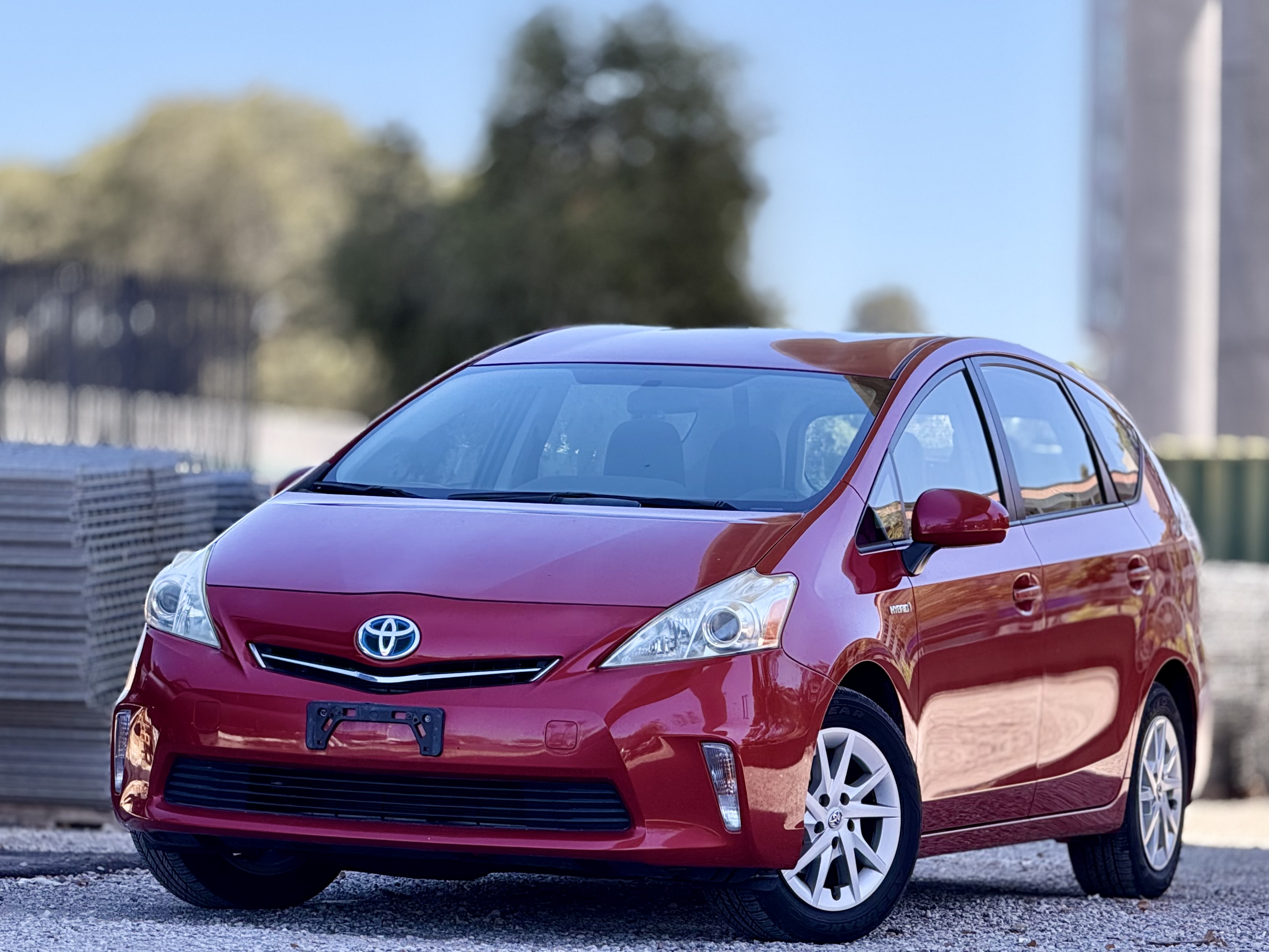 2013 Toyota Prius v Two