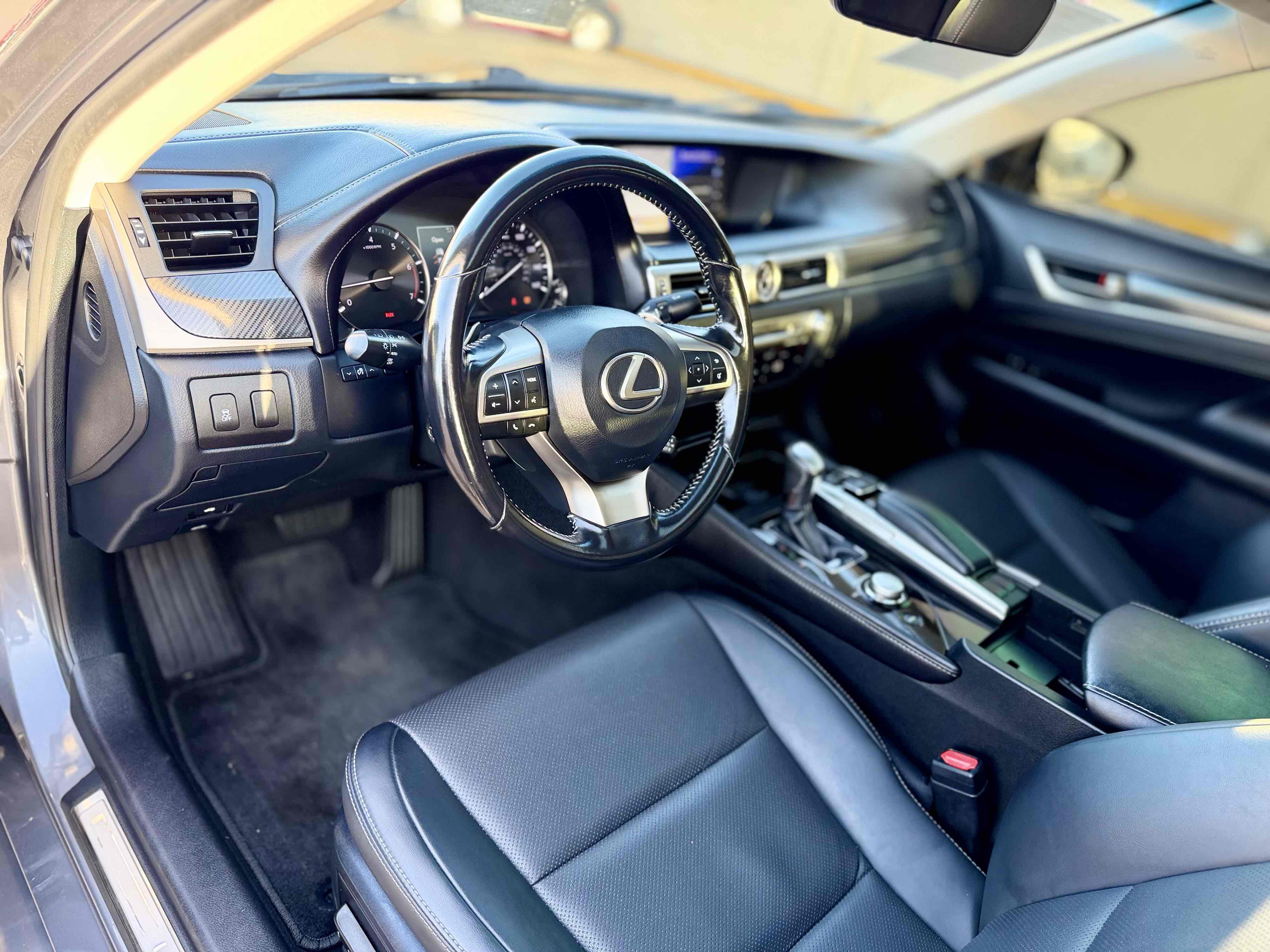 Photo 20 of this Lexus GS 200t