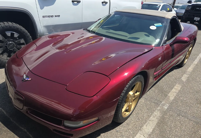 2003 Chevrolet Corvette Convertible 2D