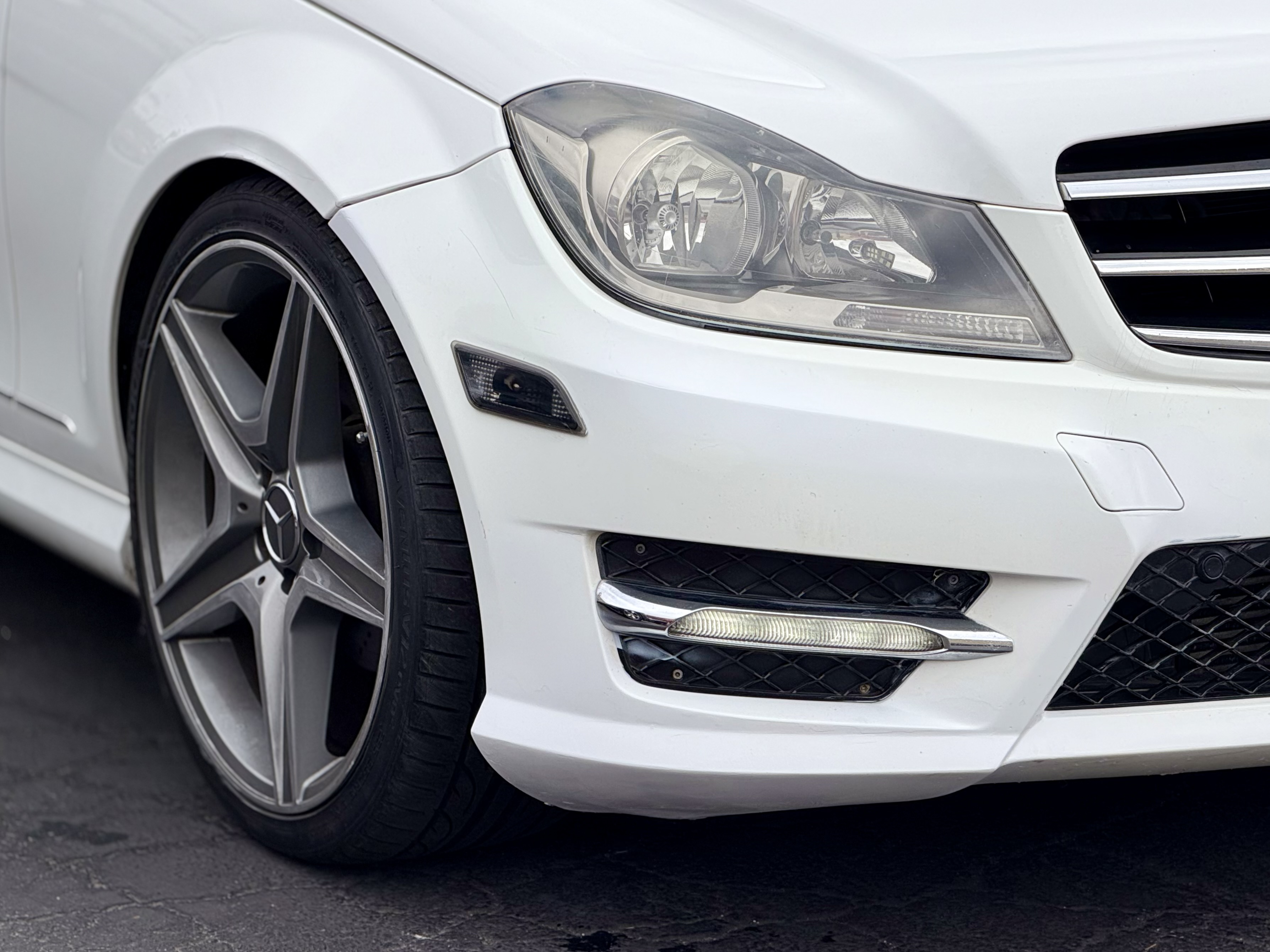 Mercedes-Benz c photo 5