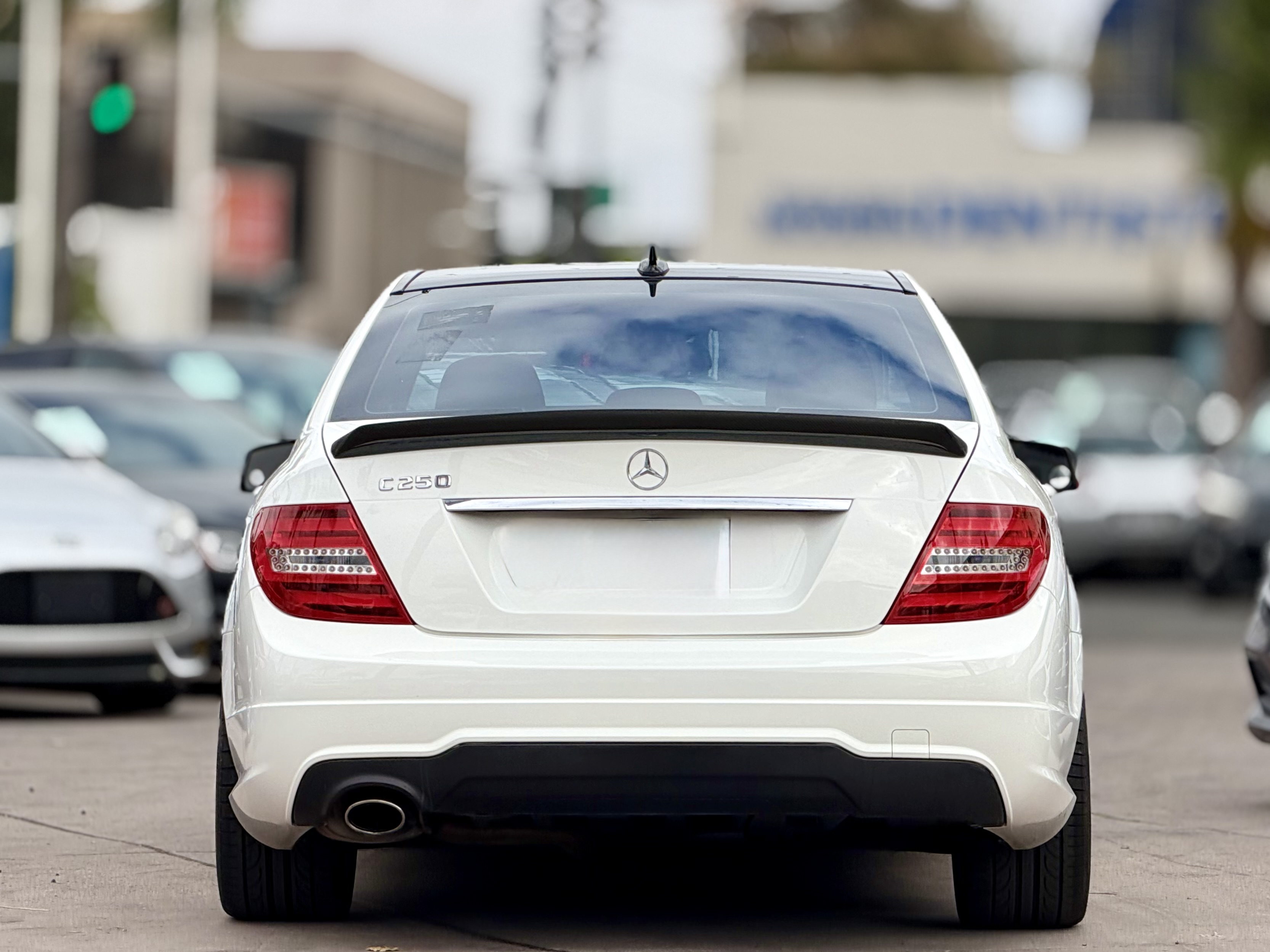 Mercedes-Benz c photo 10