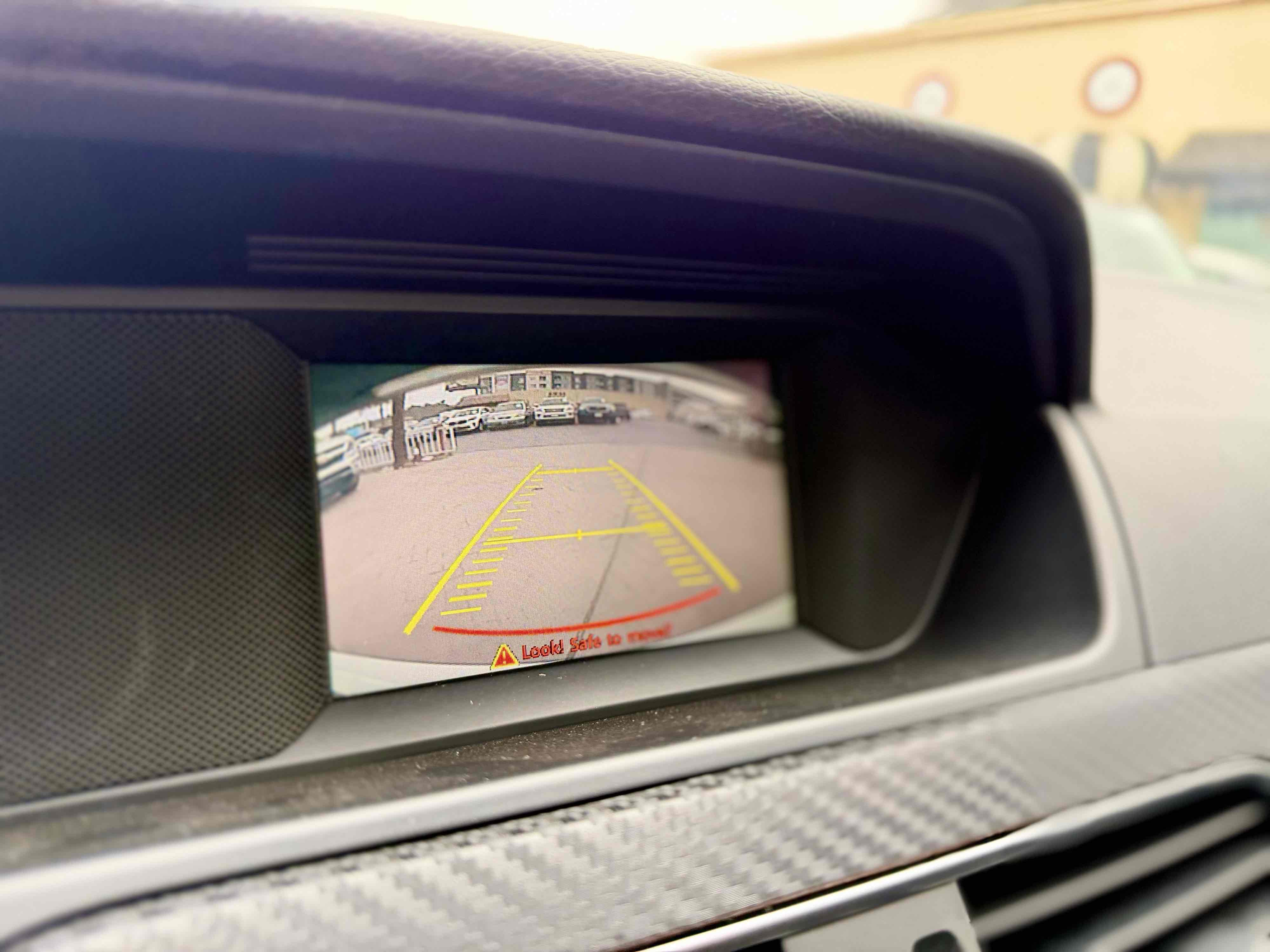 Mercedes-Benz c photo 24