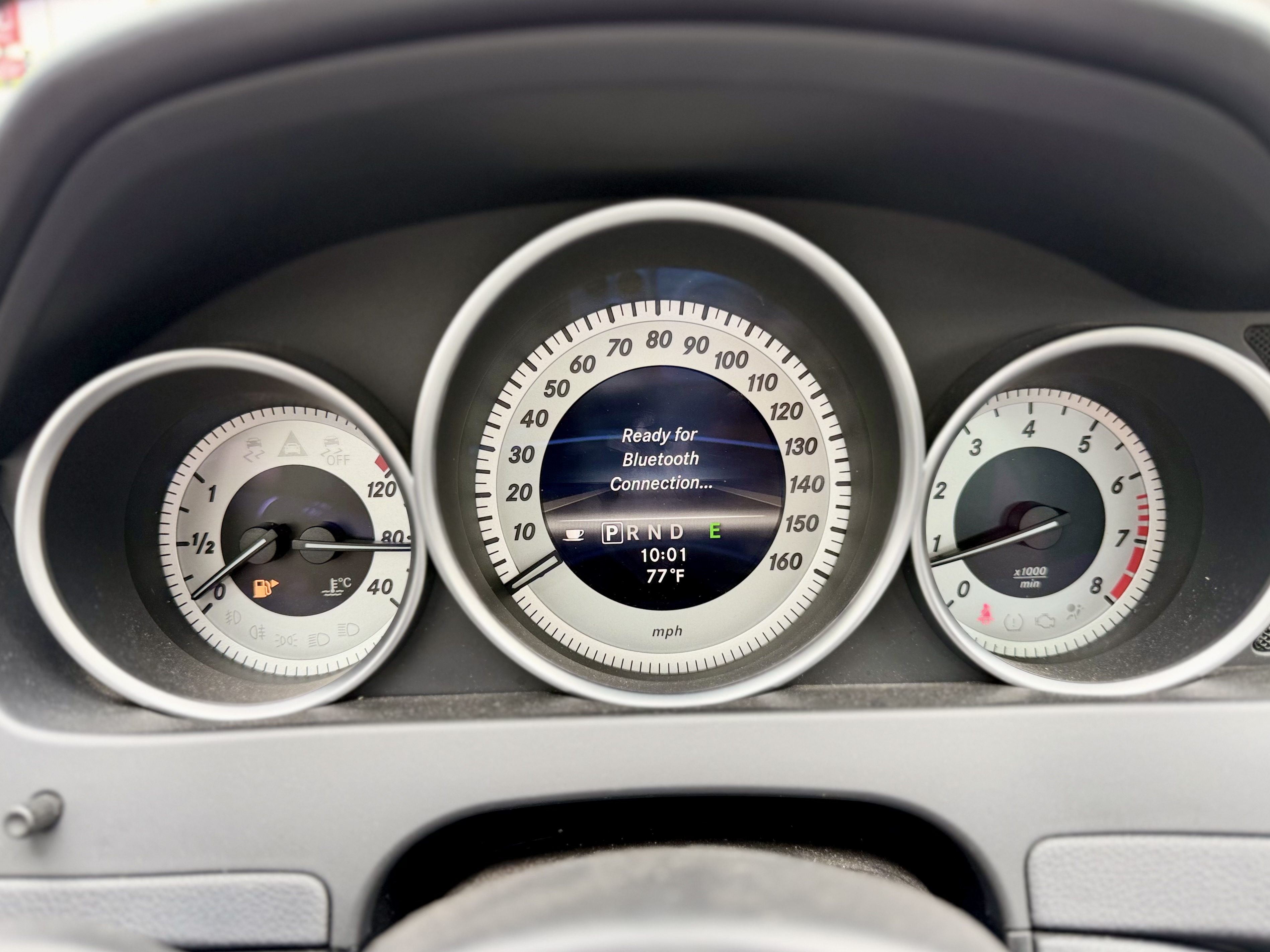 Mercedes-Benz c photo 25