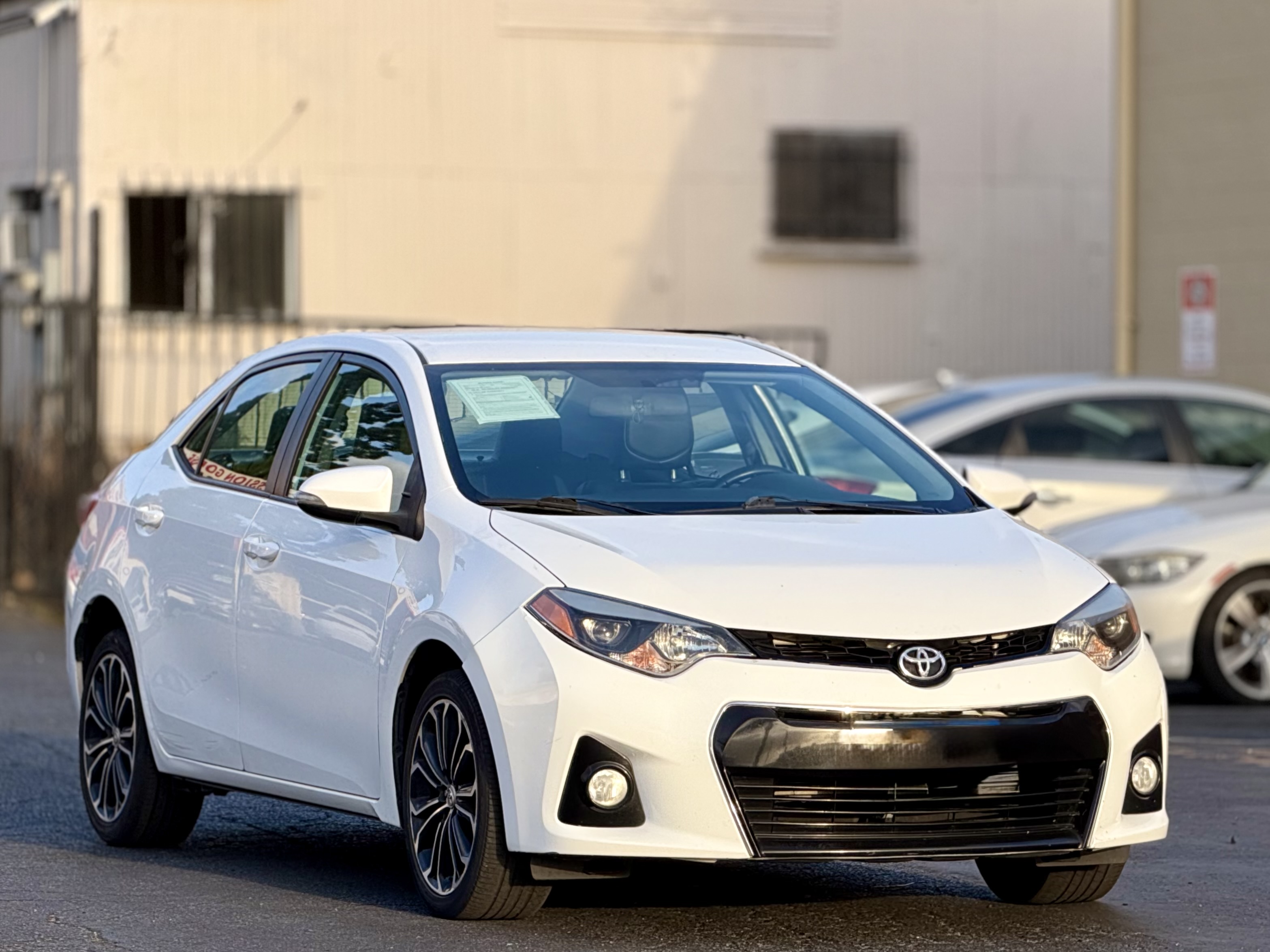 Toyota Corolla photo 3
