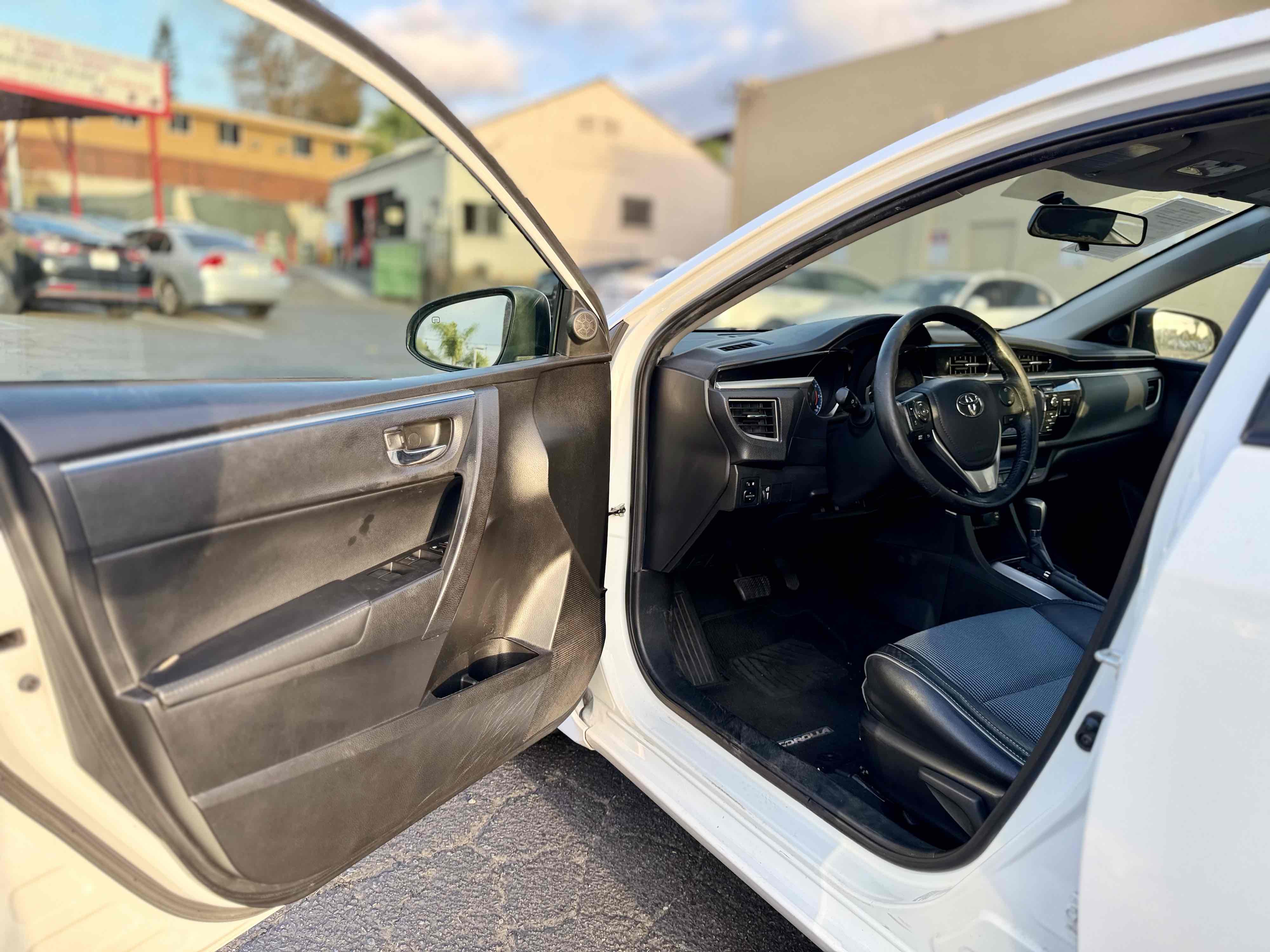 Toyota Corolla photo 10