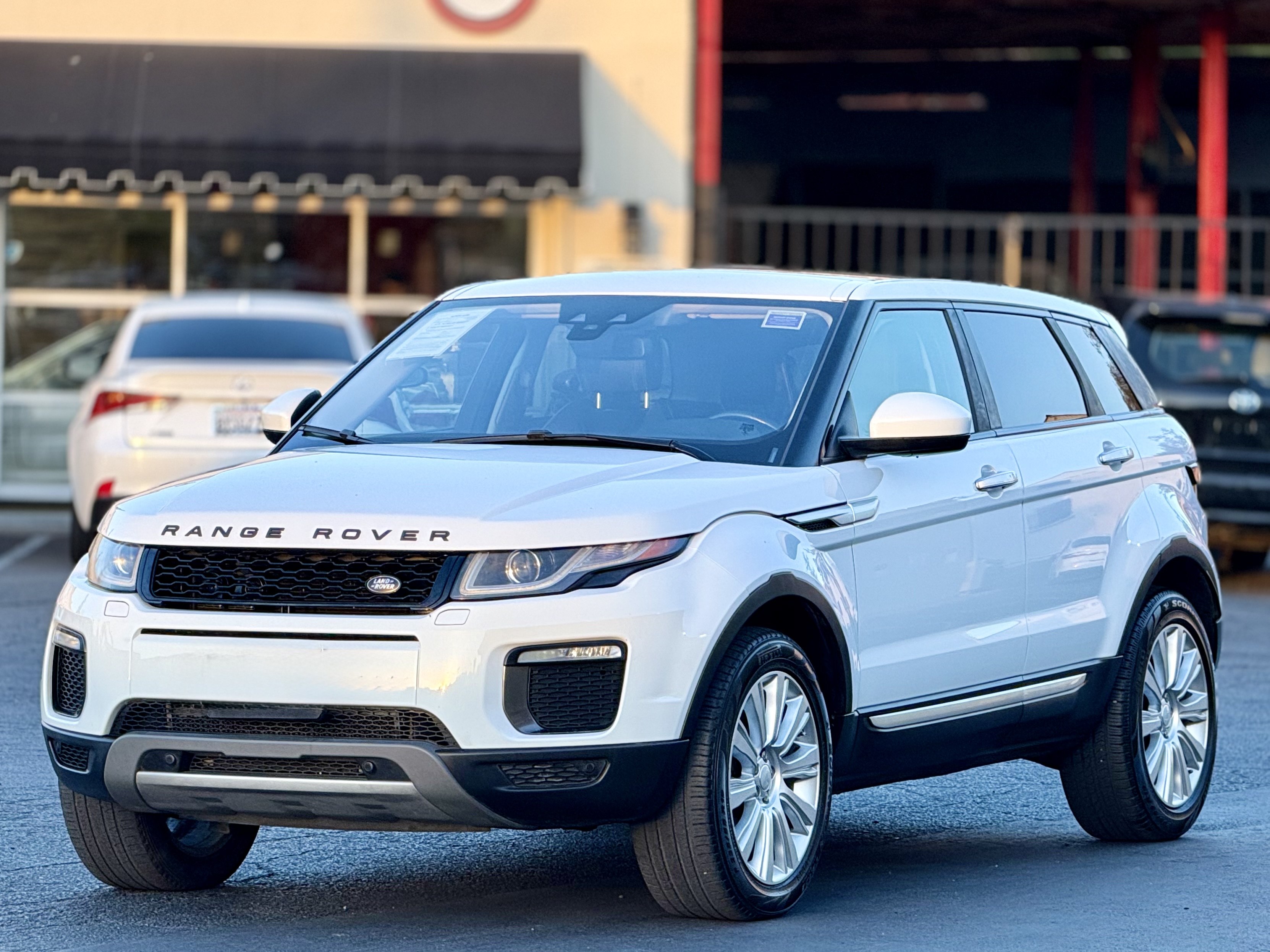 Land Rover Range Rover Evoque photo 4