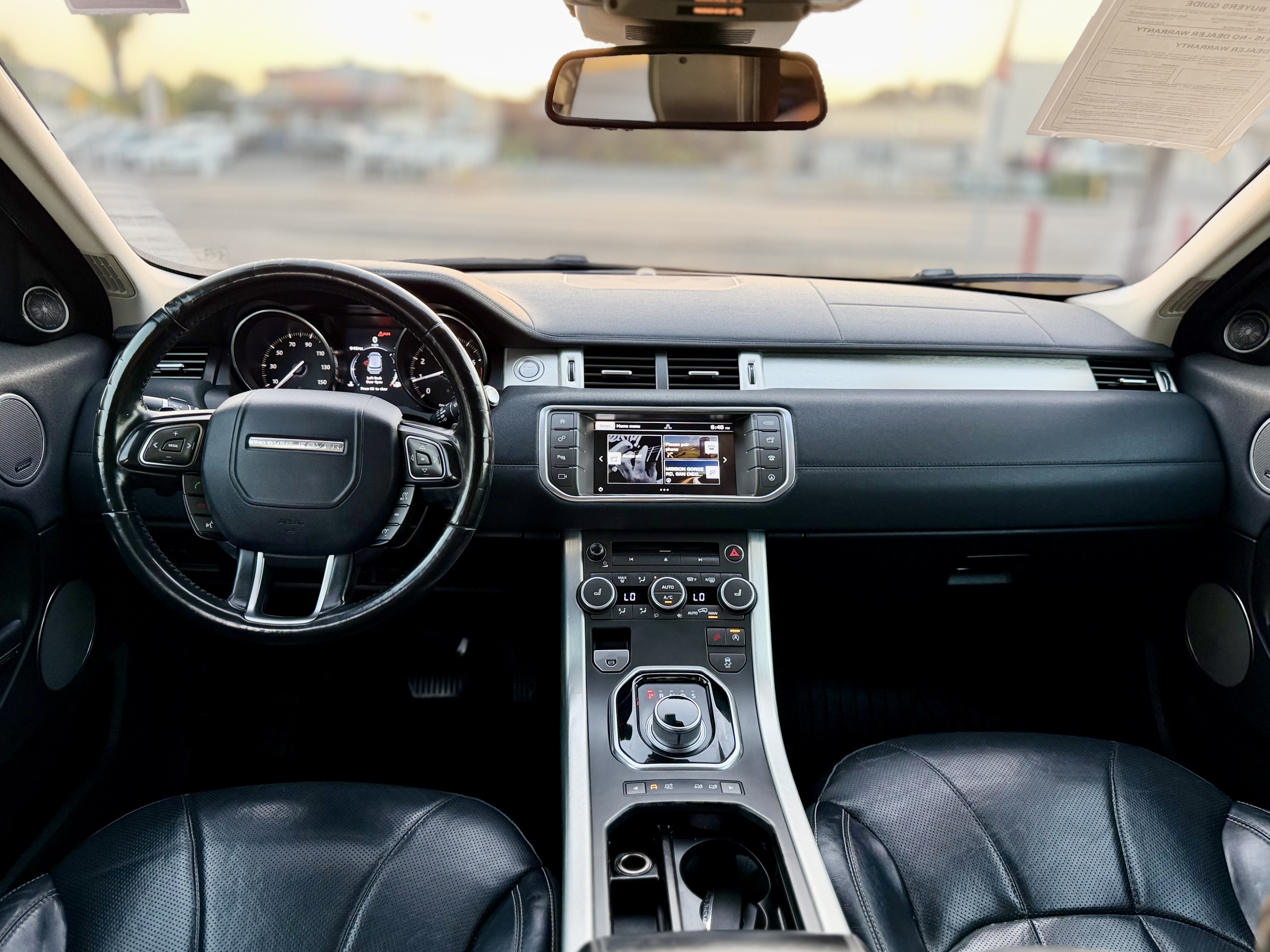 Land Rover Range Rover Evoque photo 24