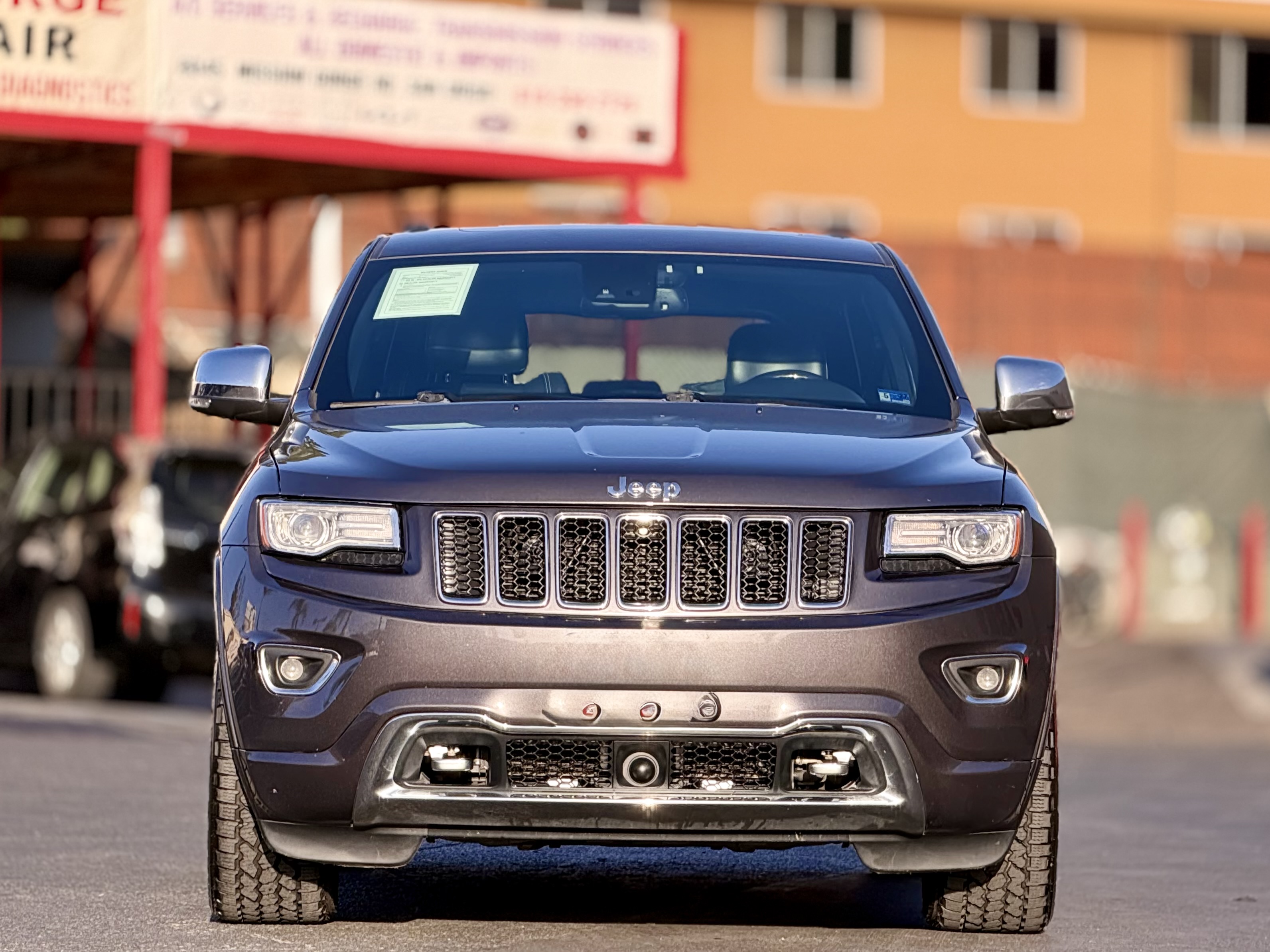 Jeep Grand Cherokee photo 2
