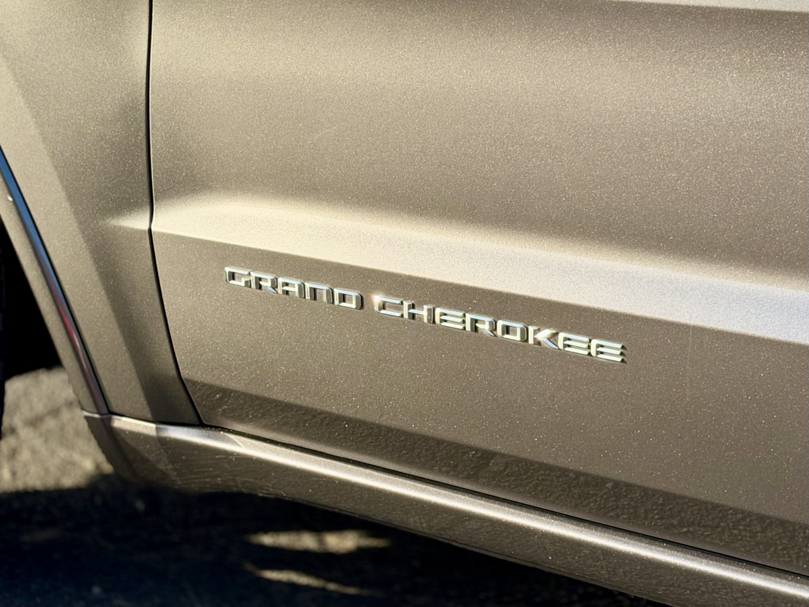 Jeep Grand Cherokee photo 23