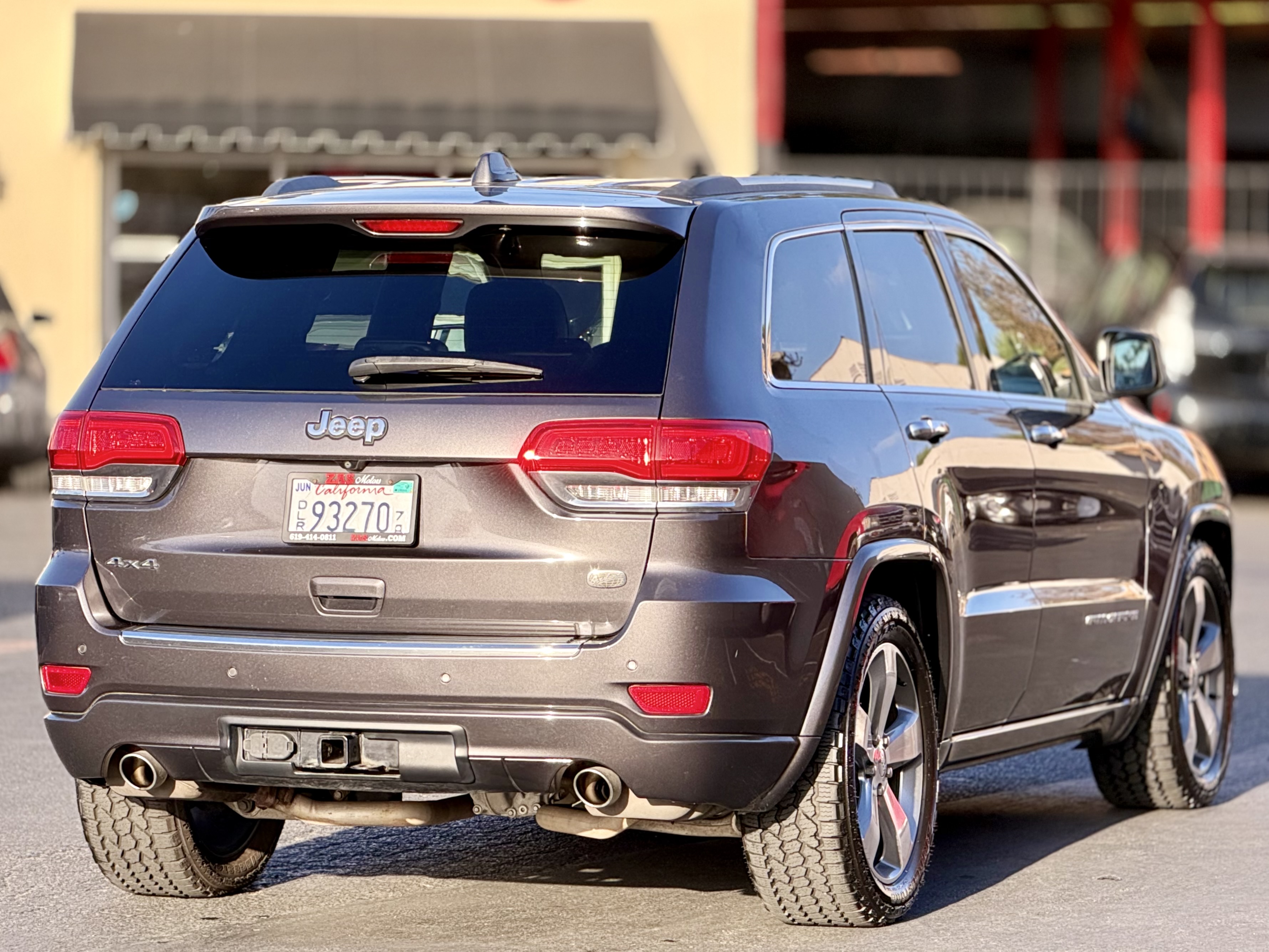 Jeep Grand Cherokee photo 16