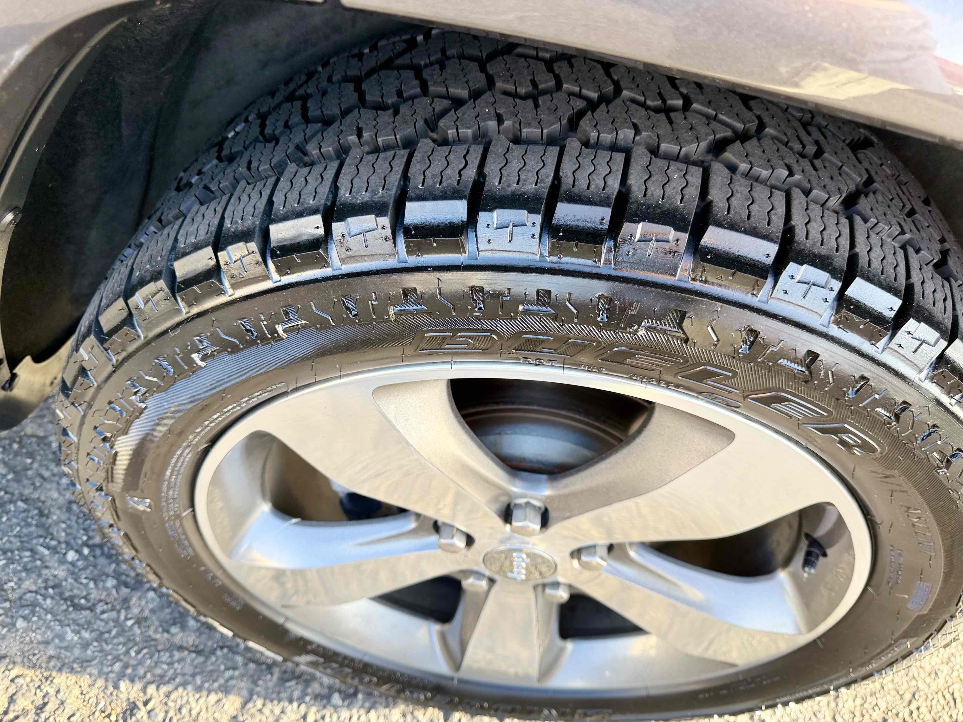 Jeep Grand Cherokee photo 10