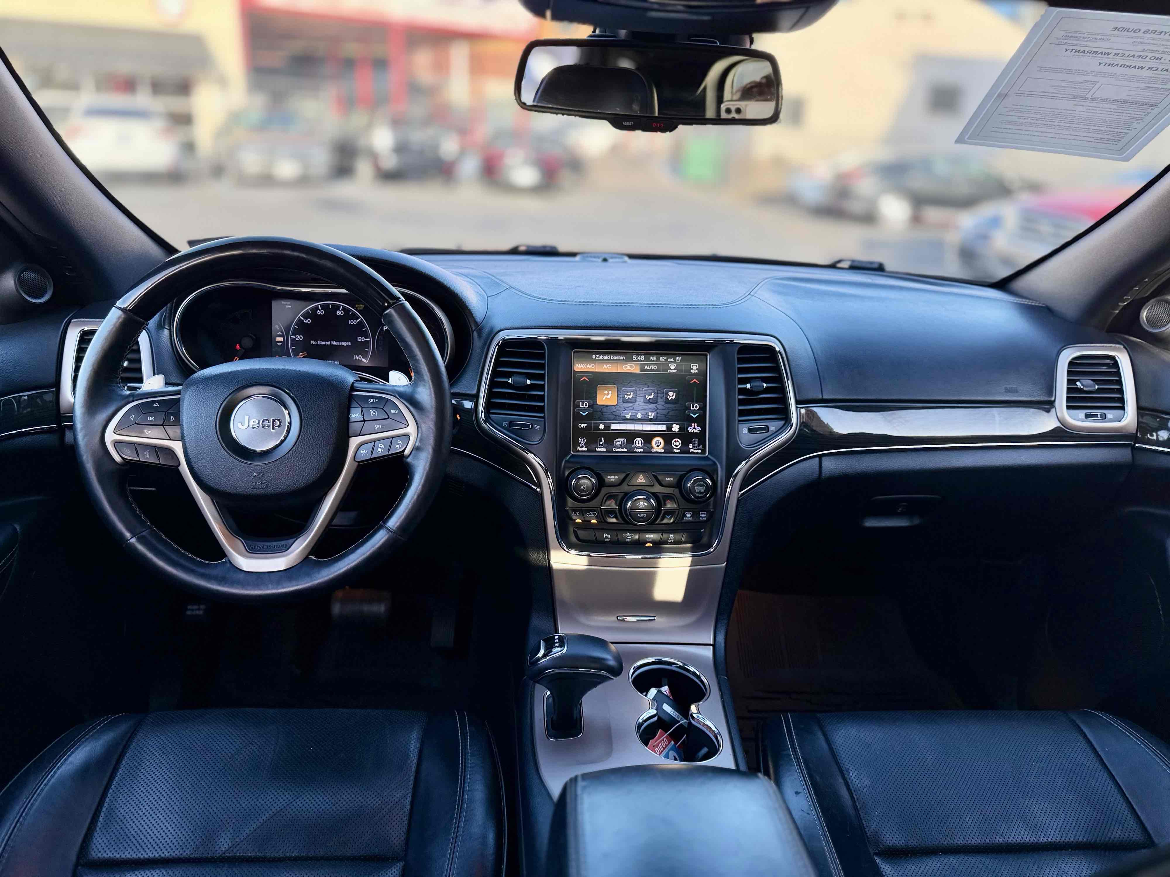 Jeep Grand Cherokee photo 30