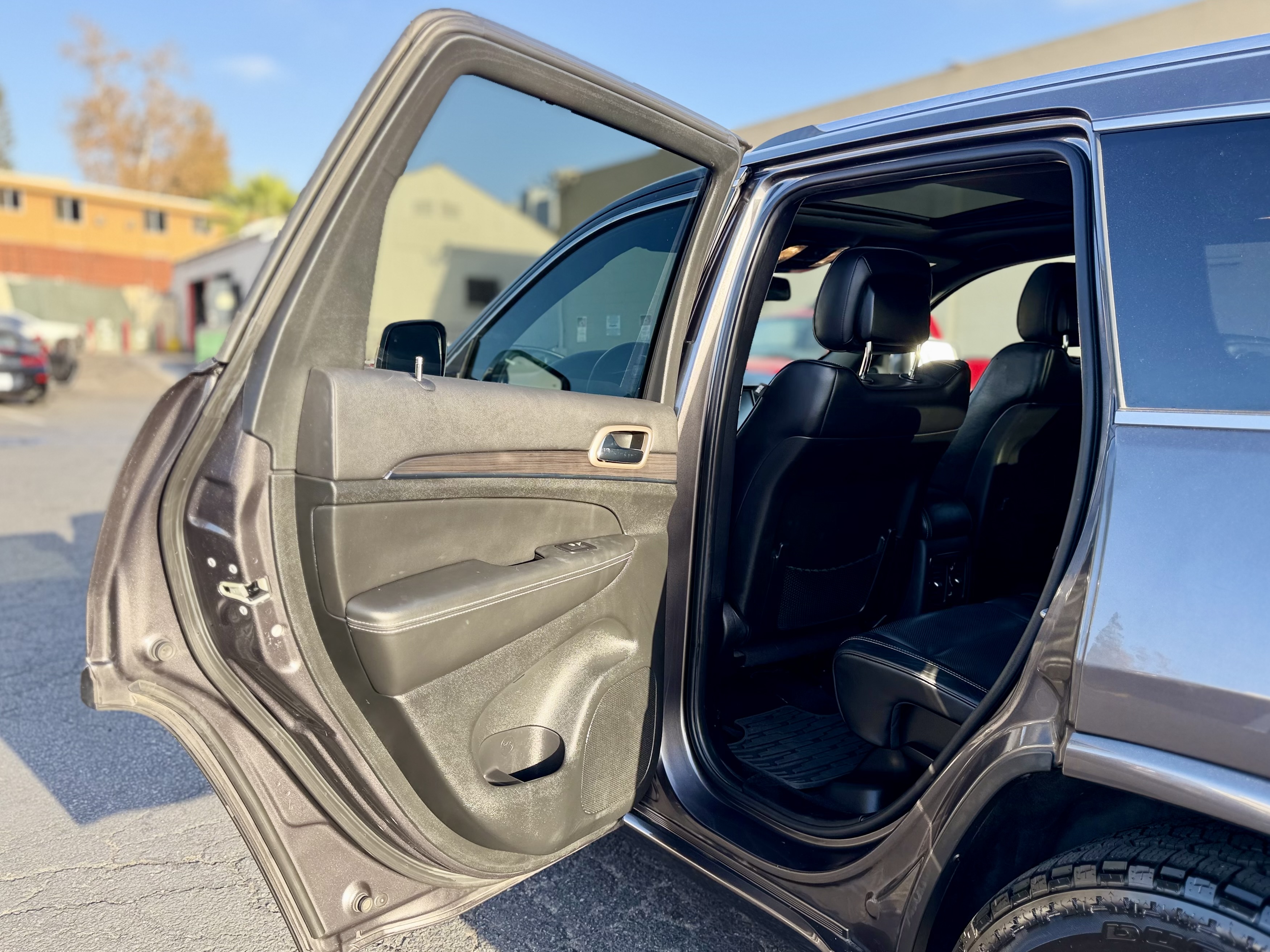 Jeep Grand Cherokee photo 31