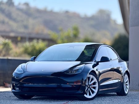 2022 Tesla Model 3 Long Range