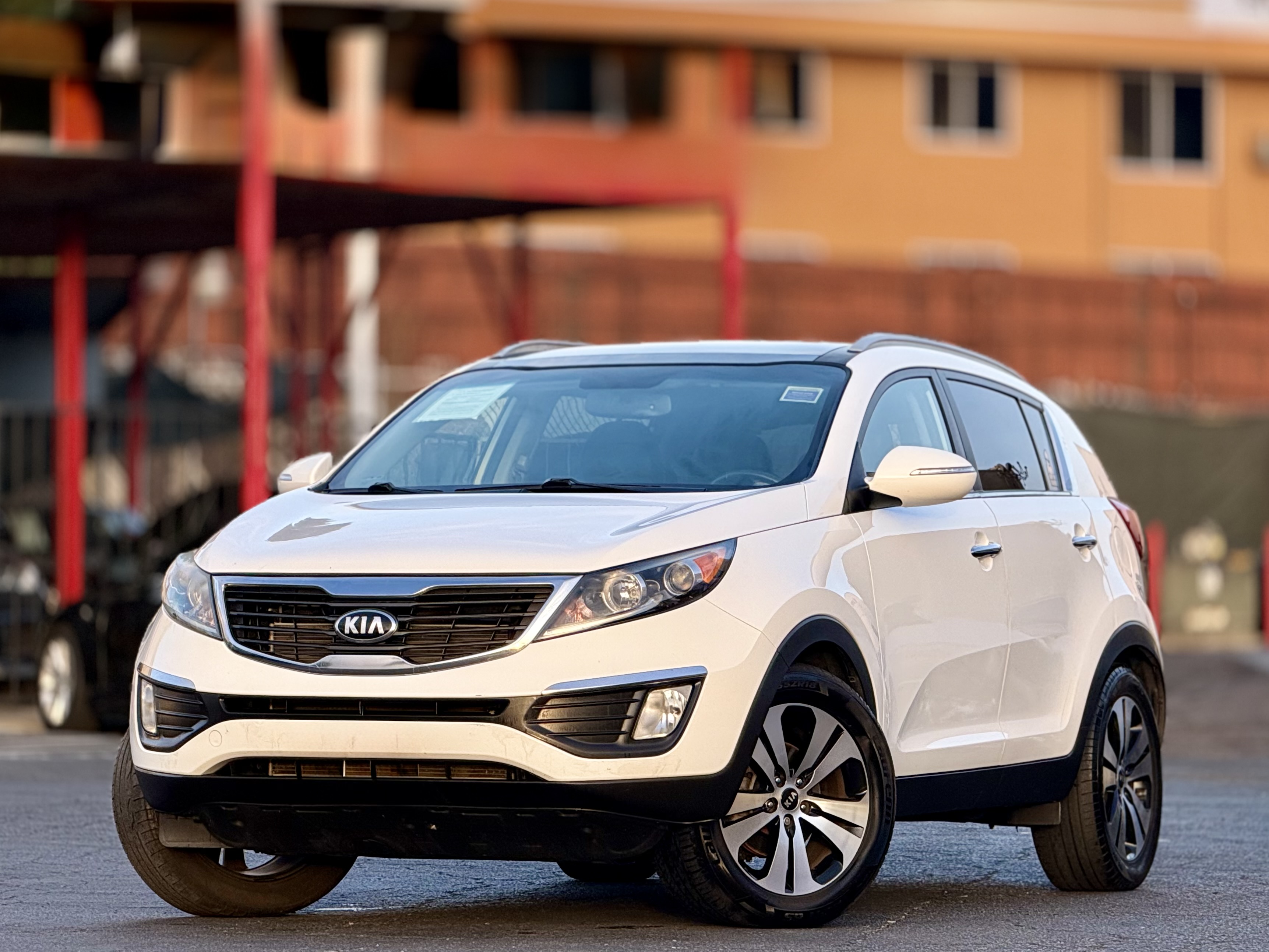 2013 Kia Sportage EX(CLEAN TITLE)