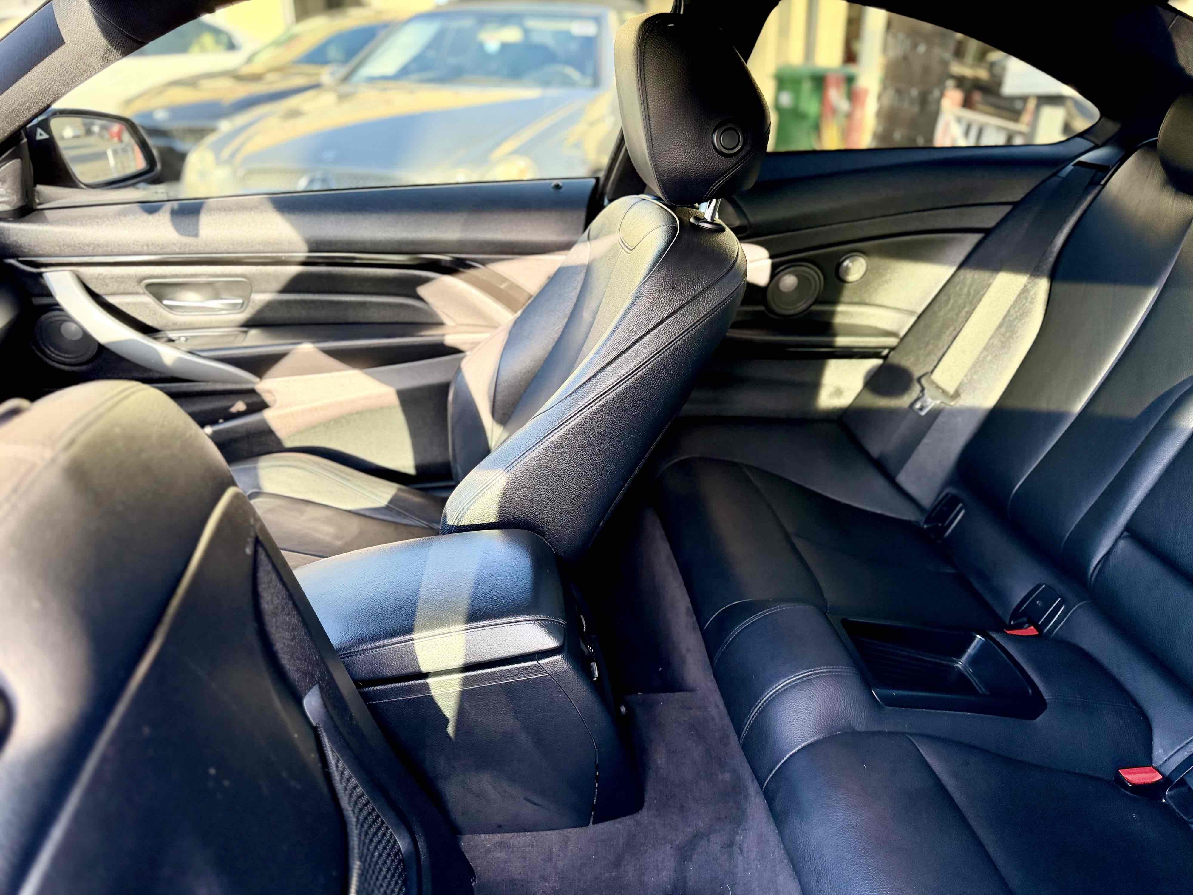 BMW 4 Series photo 21