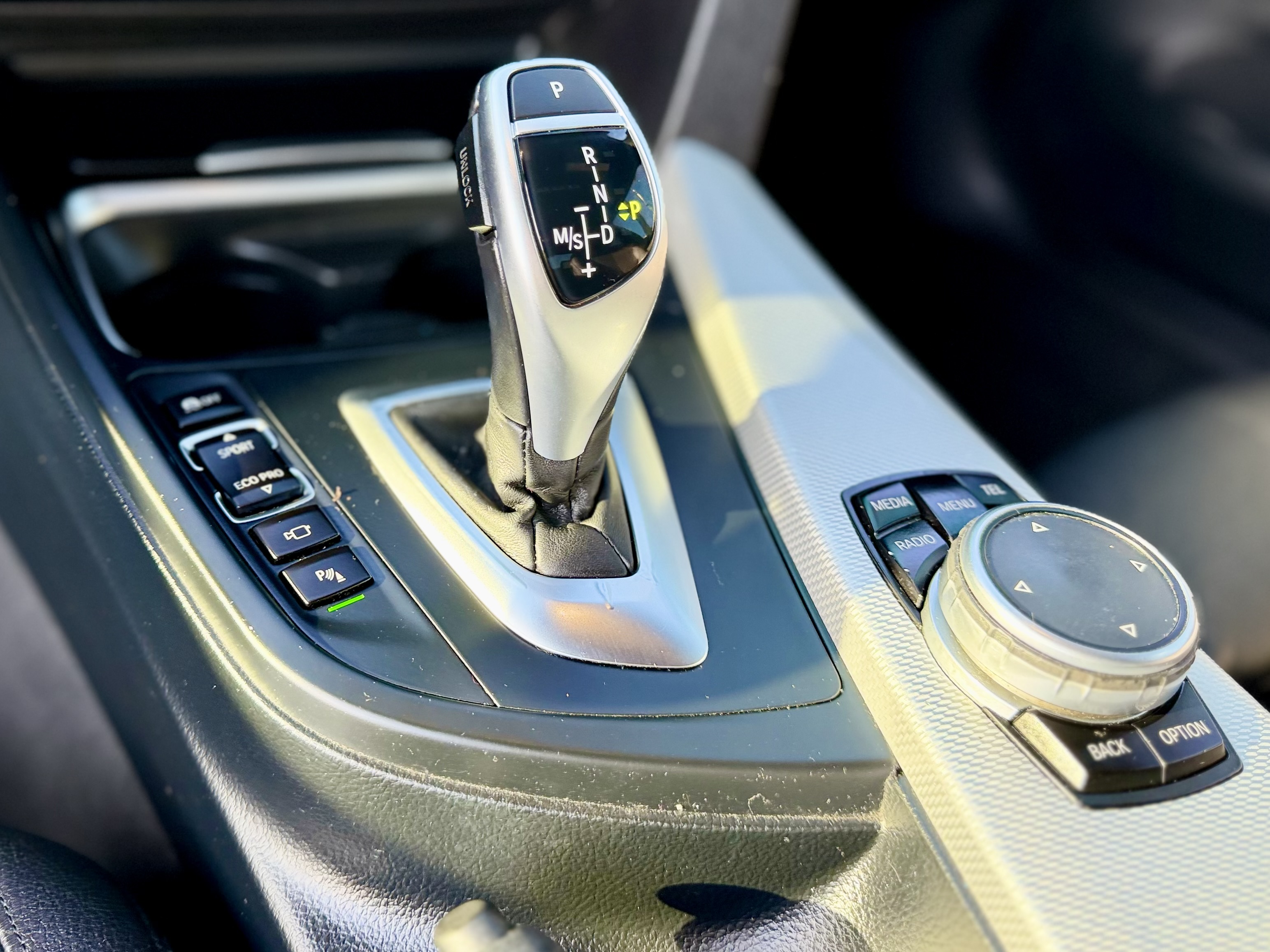 BMW 4 Series photo 25