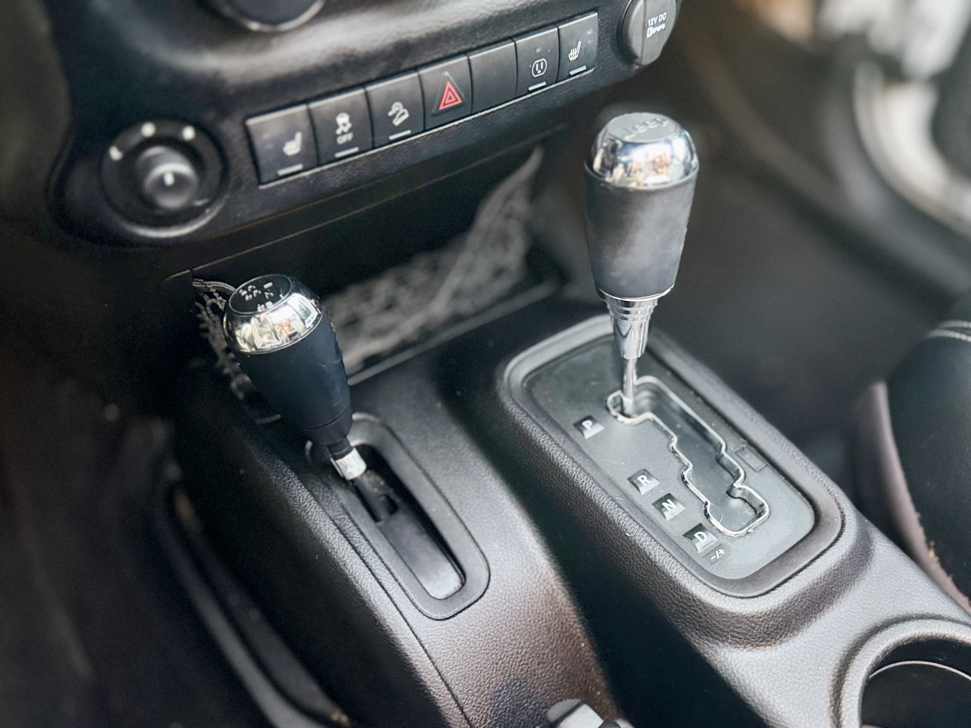 Jeep Wrangler photo 25