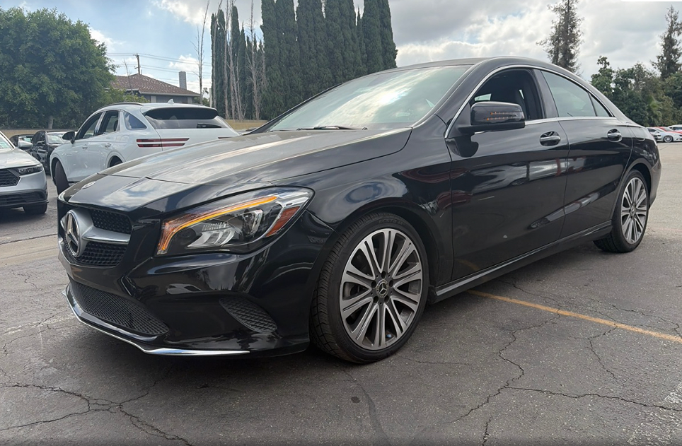 2018 Mercedes-Benz CLA 250 Coupe(clean title )