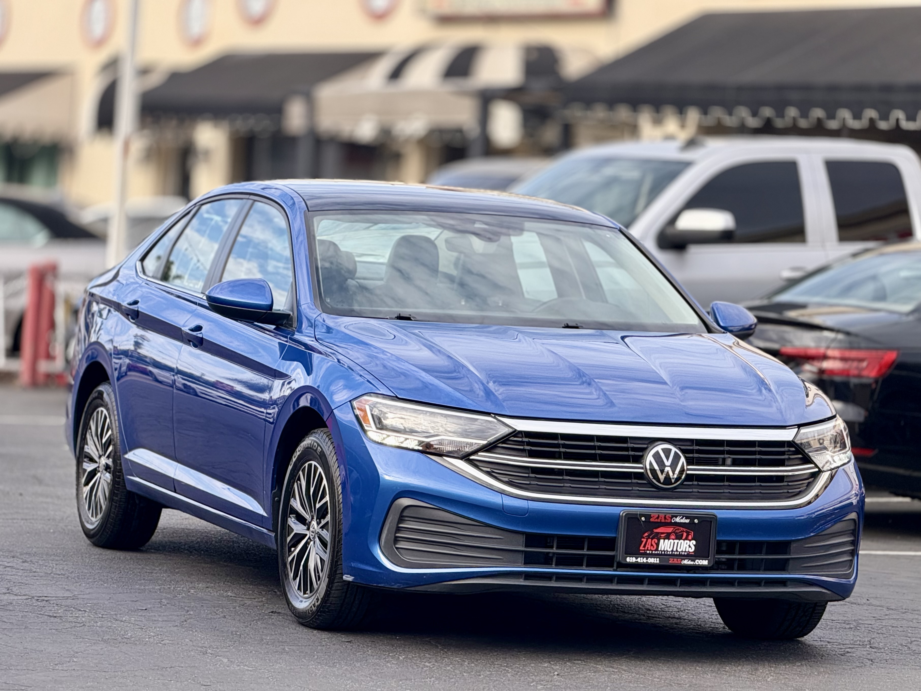 Volkswagen Jetta photo 3