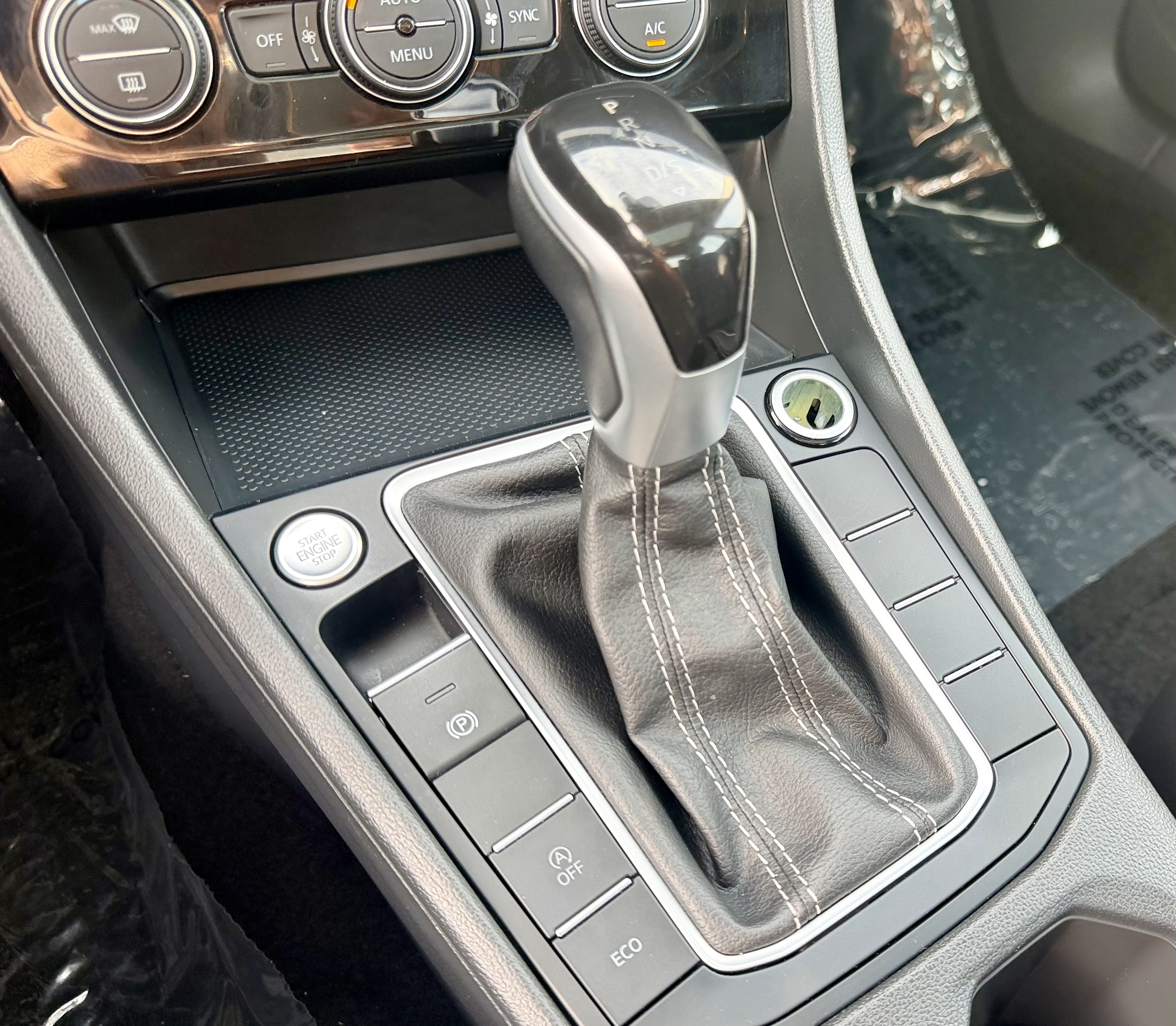 Volkswagen Jetta photo 28