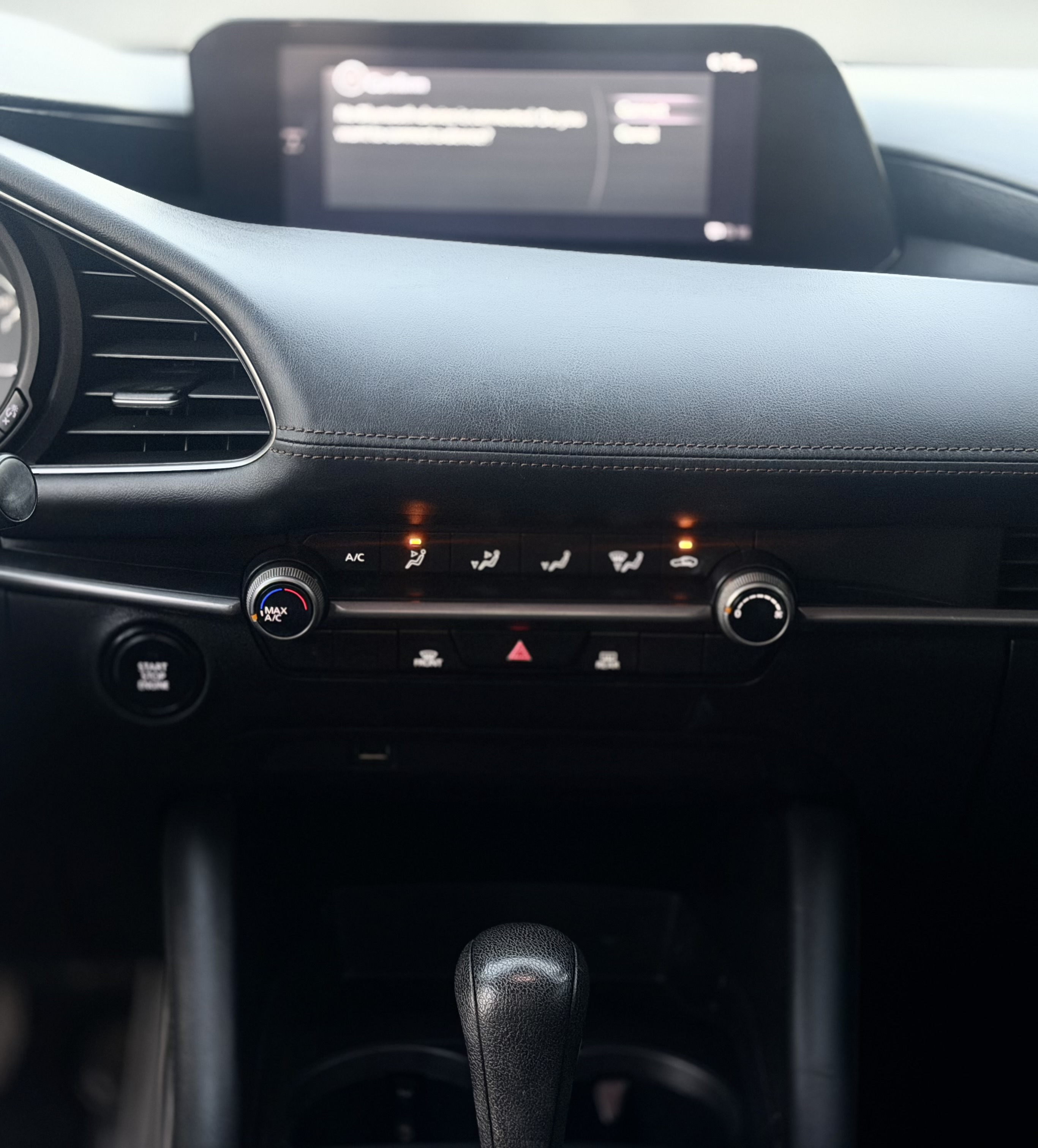 Mazda Mazda3 photo 17