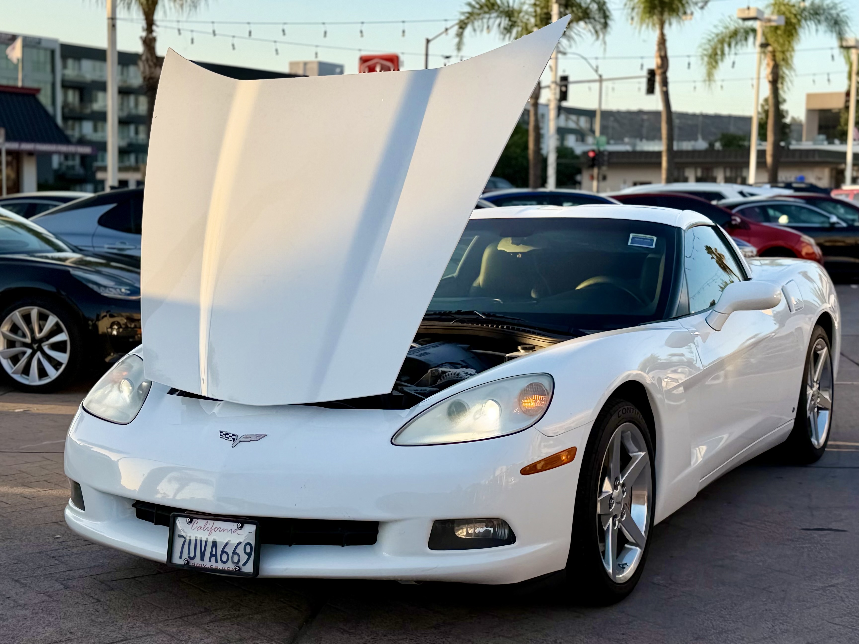 Photo 5 of this Chevrolet Corvette