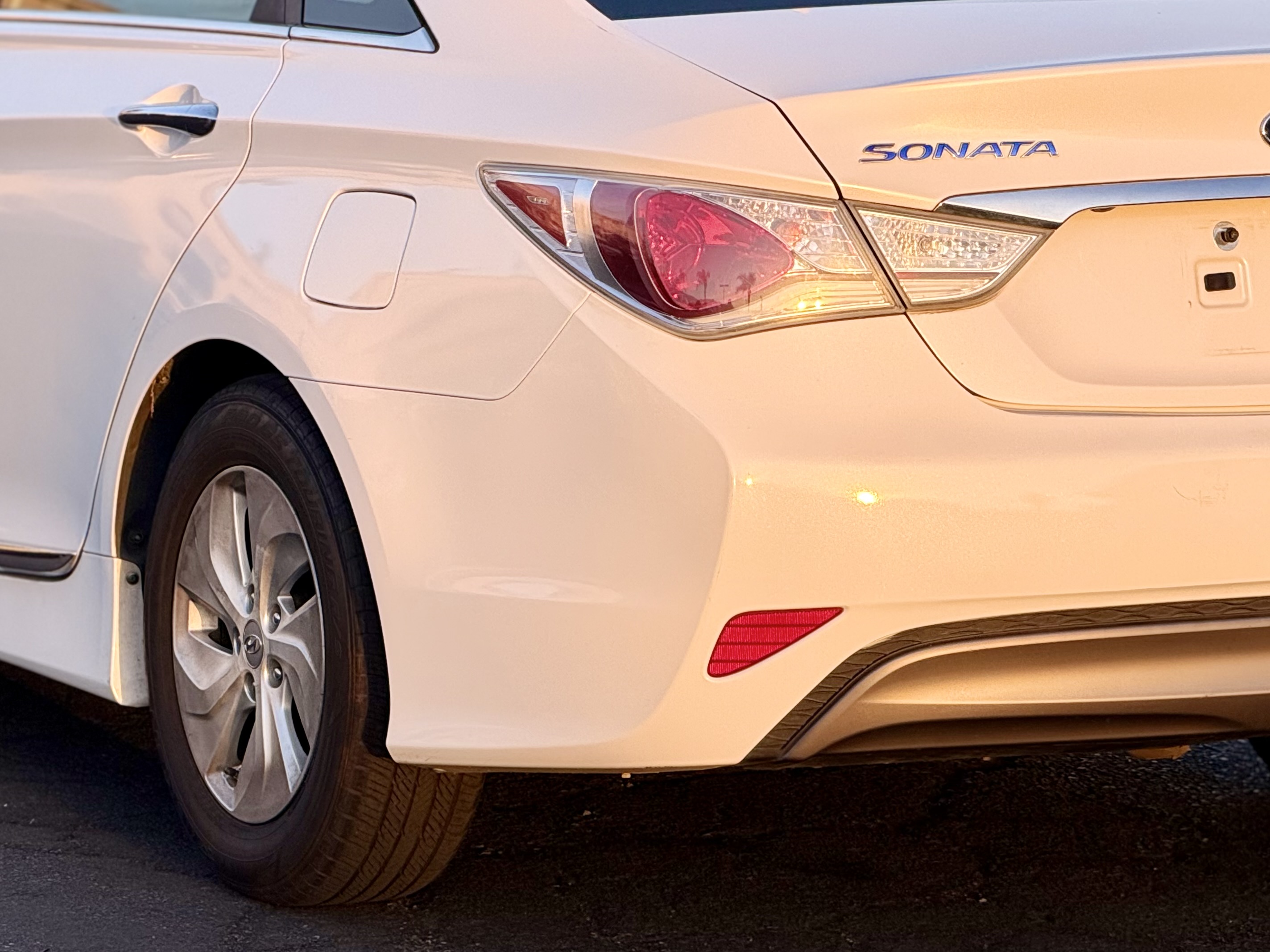 Hyundai Sonata photo 10