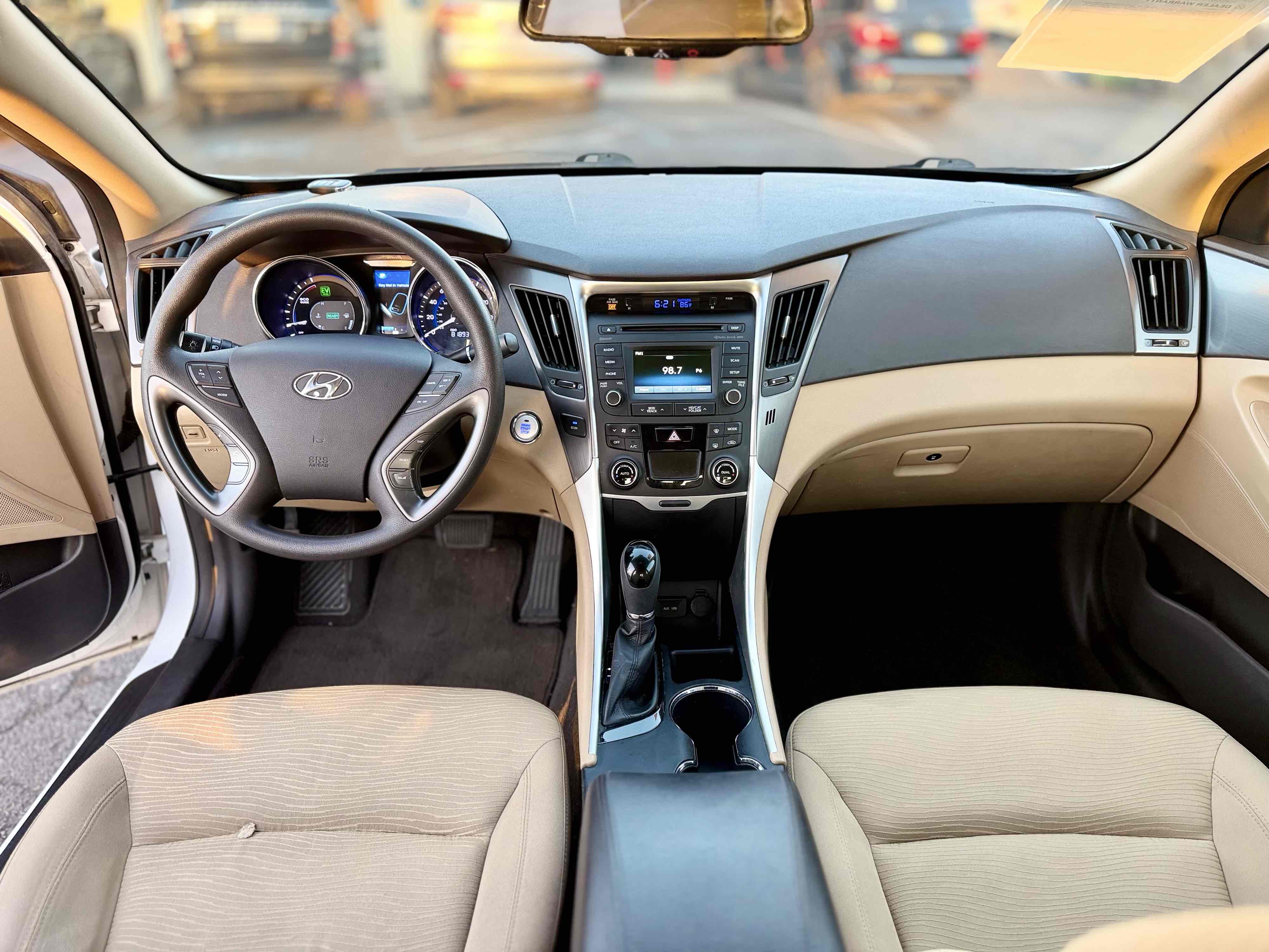 Hyundai Sonata photo 14