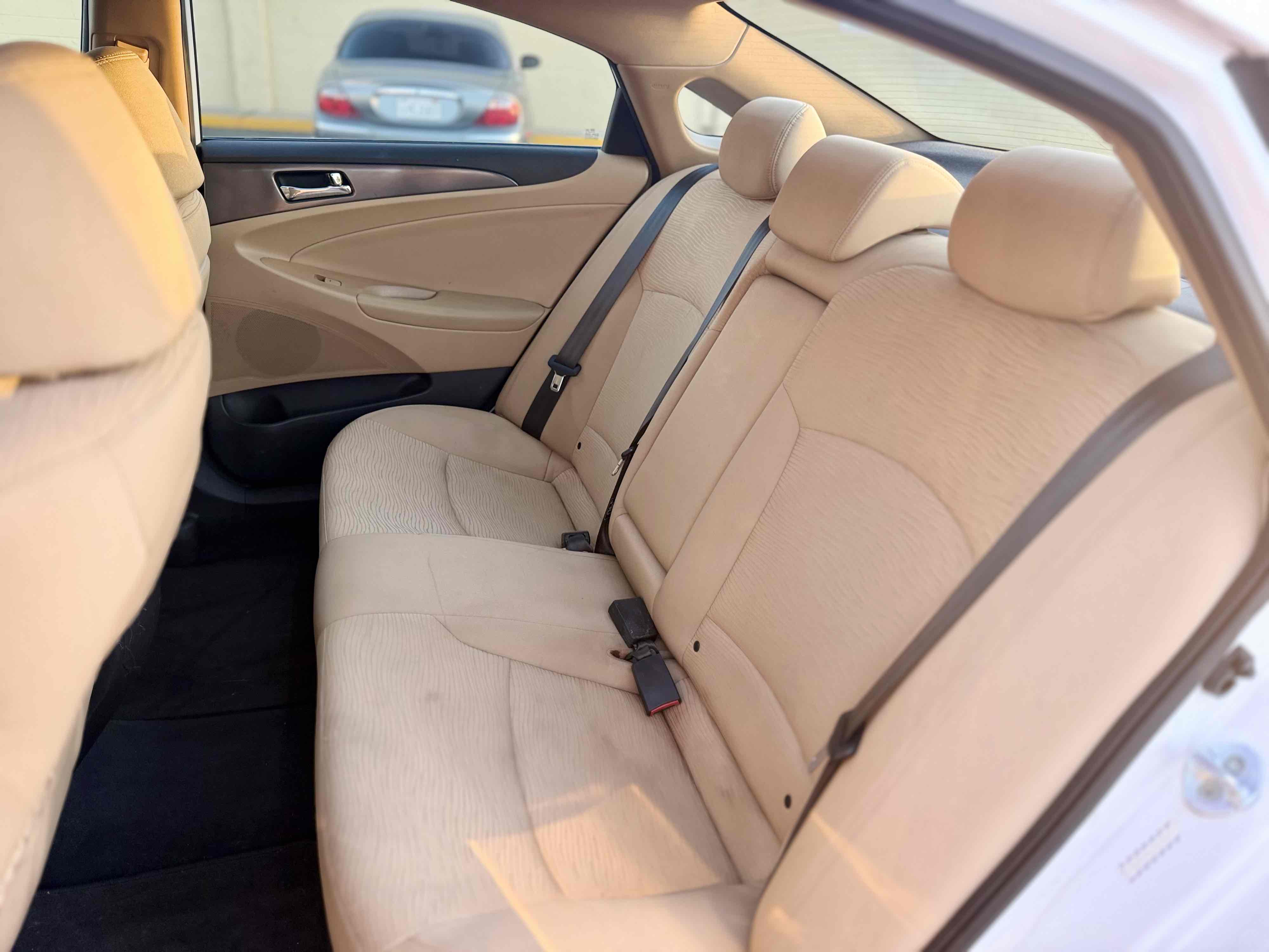 Hyundai Sonata photo 17