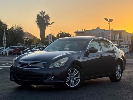 2012 INFINITI G37 Sedan x