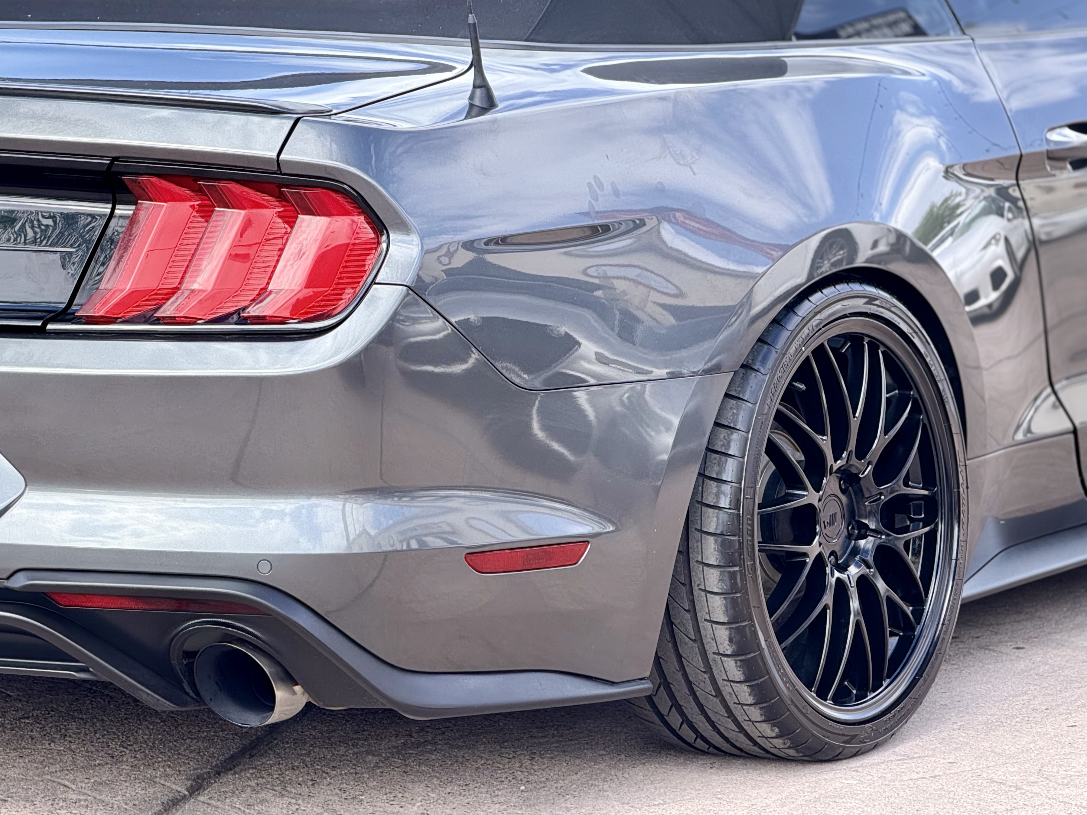 Photo 22 of this Ford Mustang