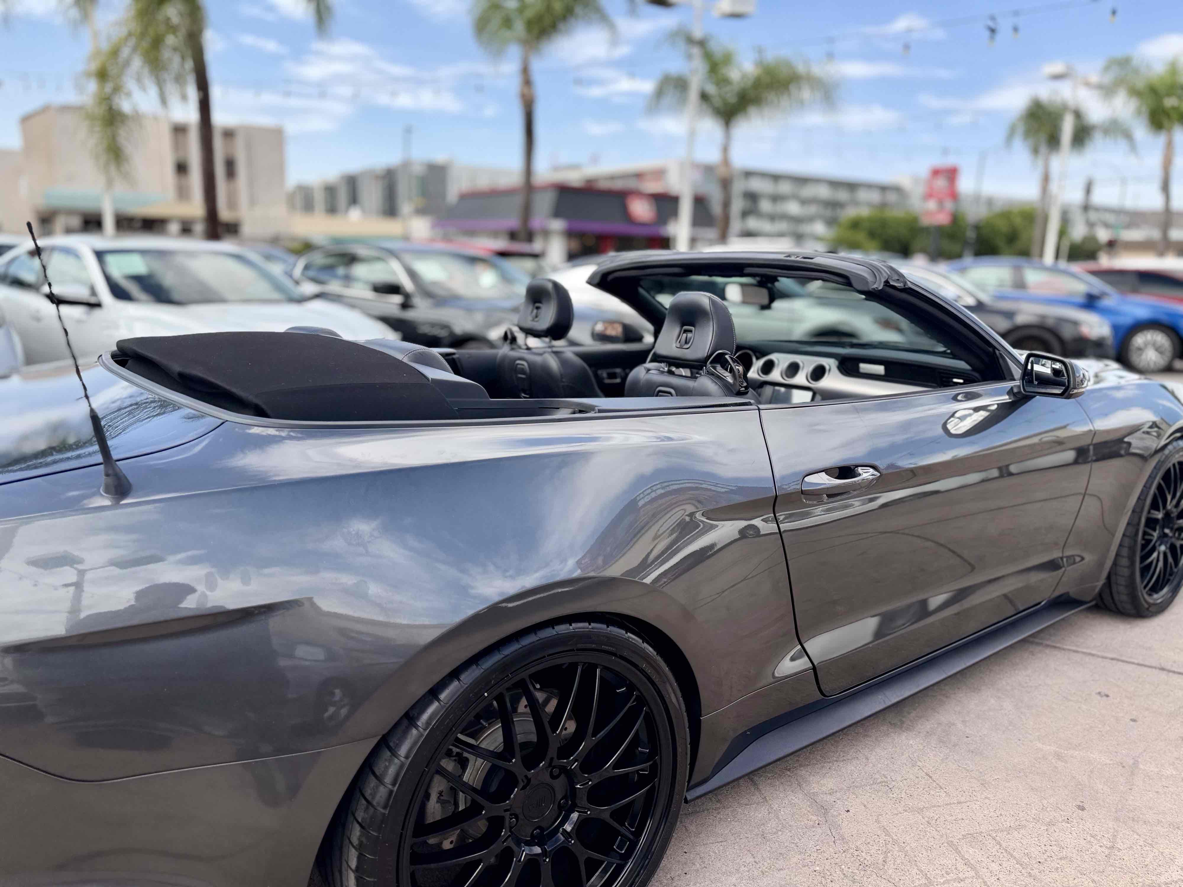 Photo 8 of this Ford Mustang