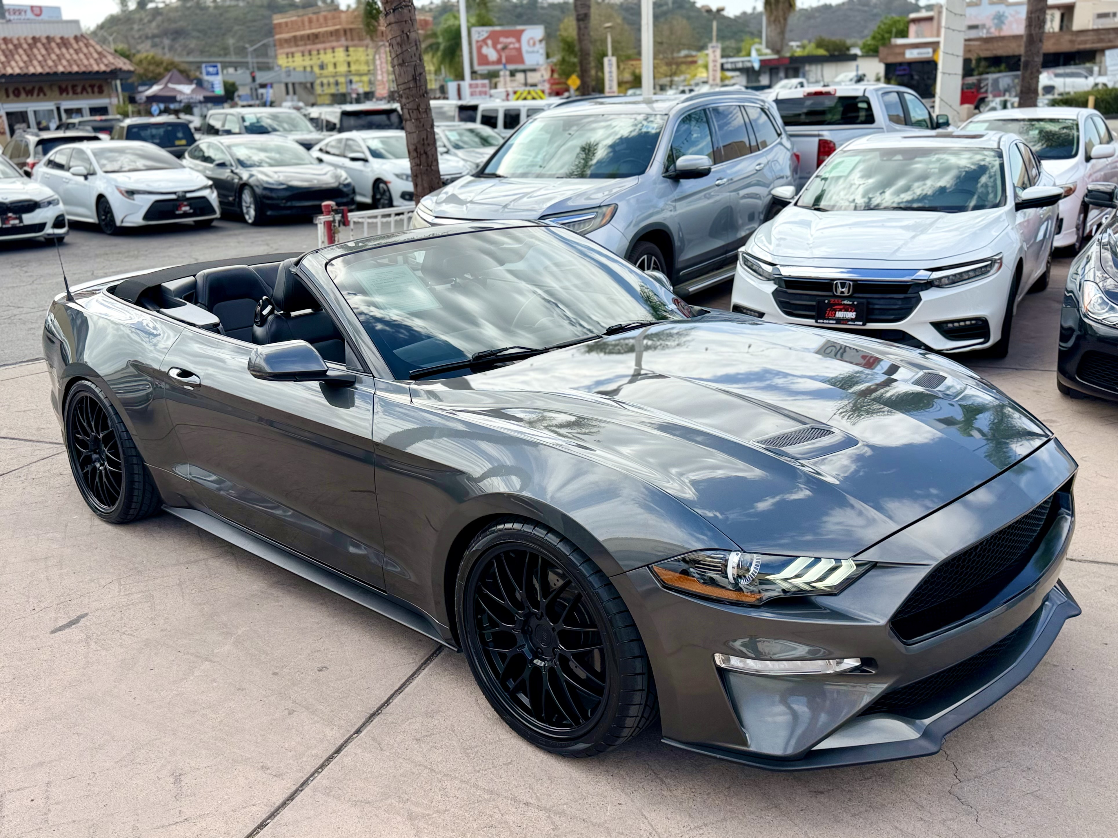 Photo 7 of this Ford Mustang