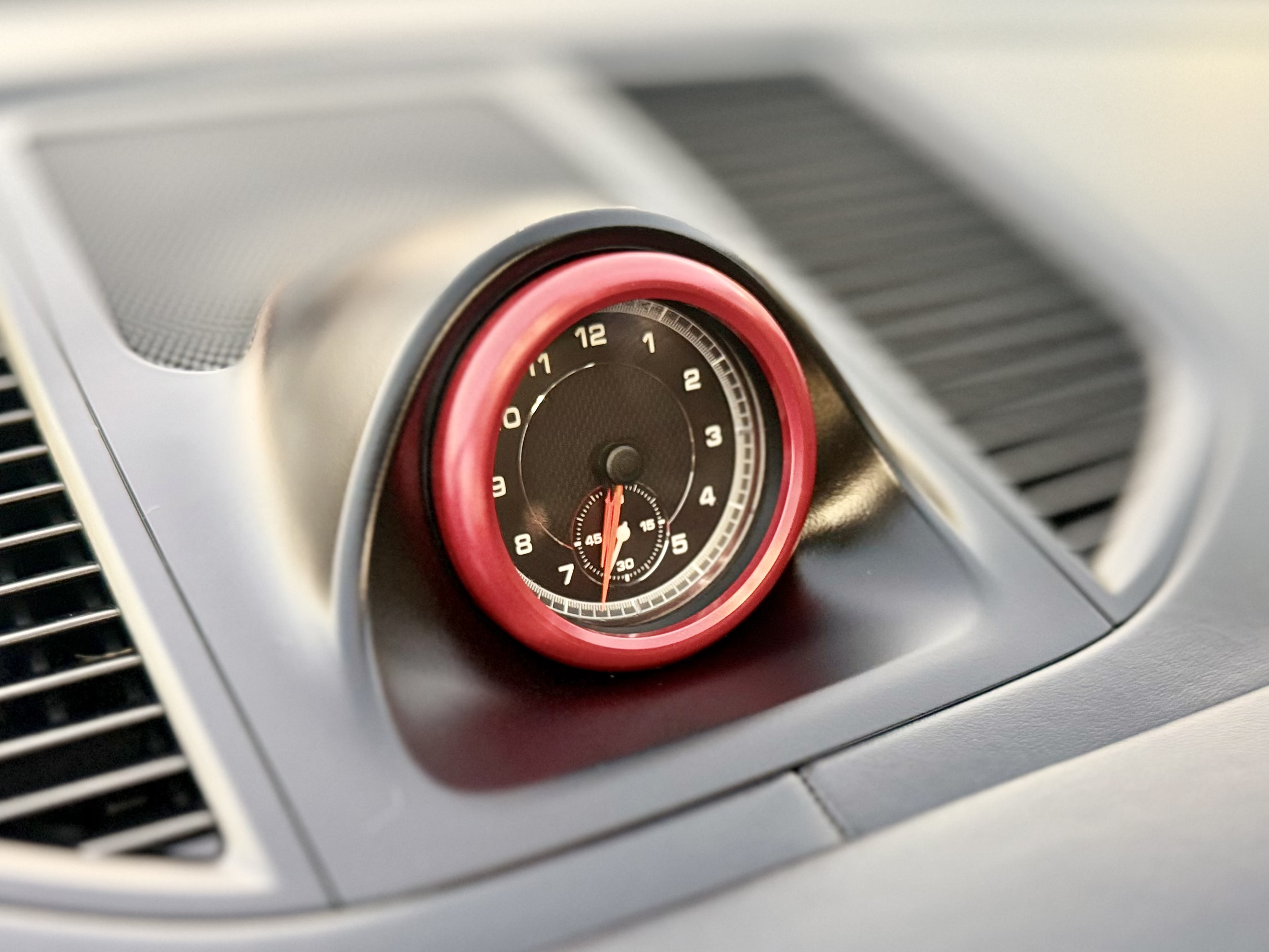Porsche Macan photo 37
