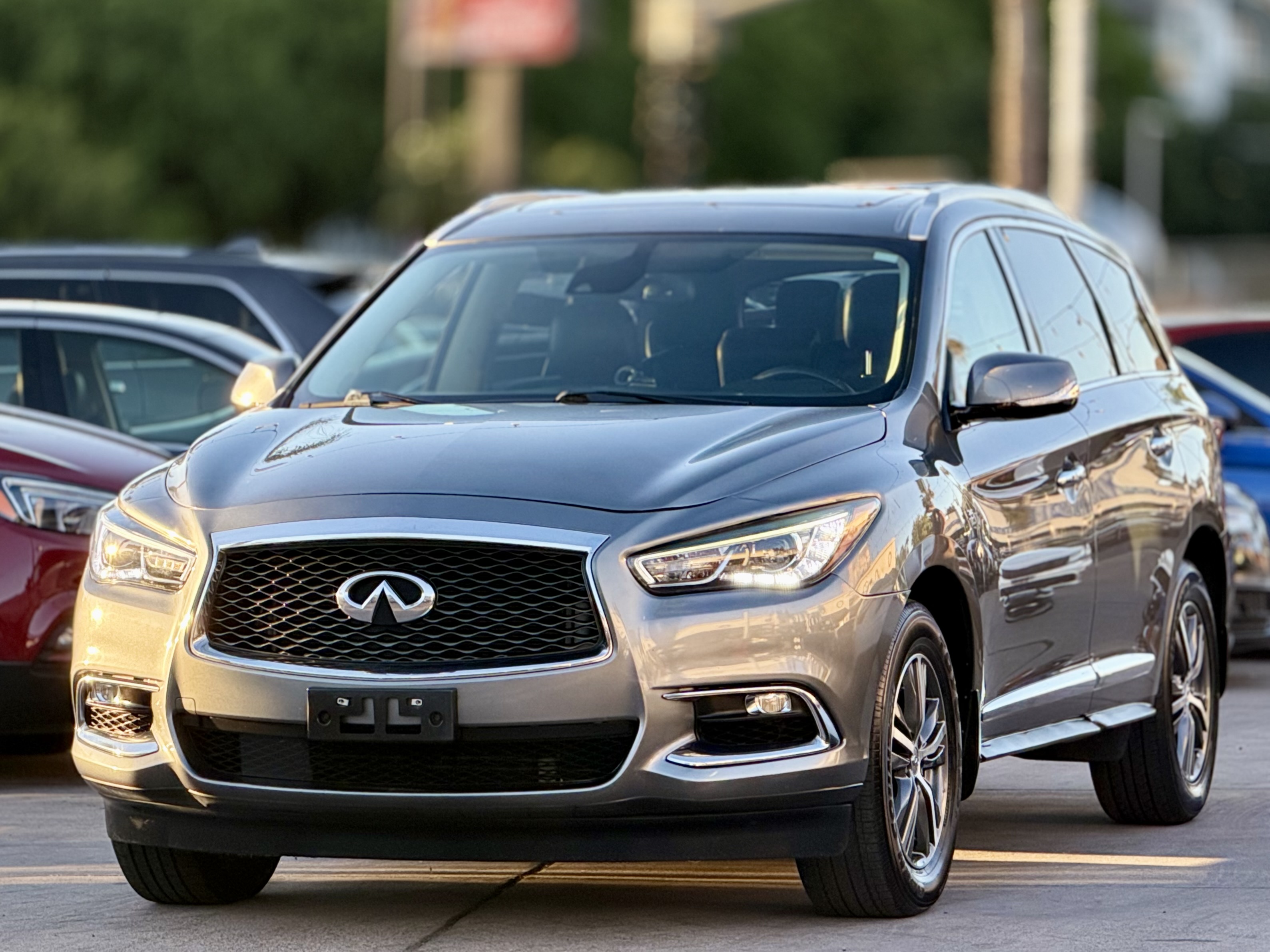 Infiniti QX60 photo 4