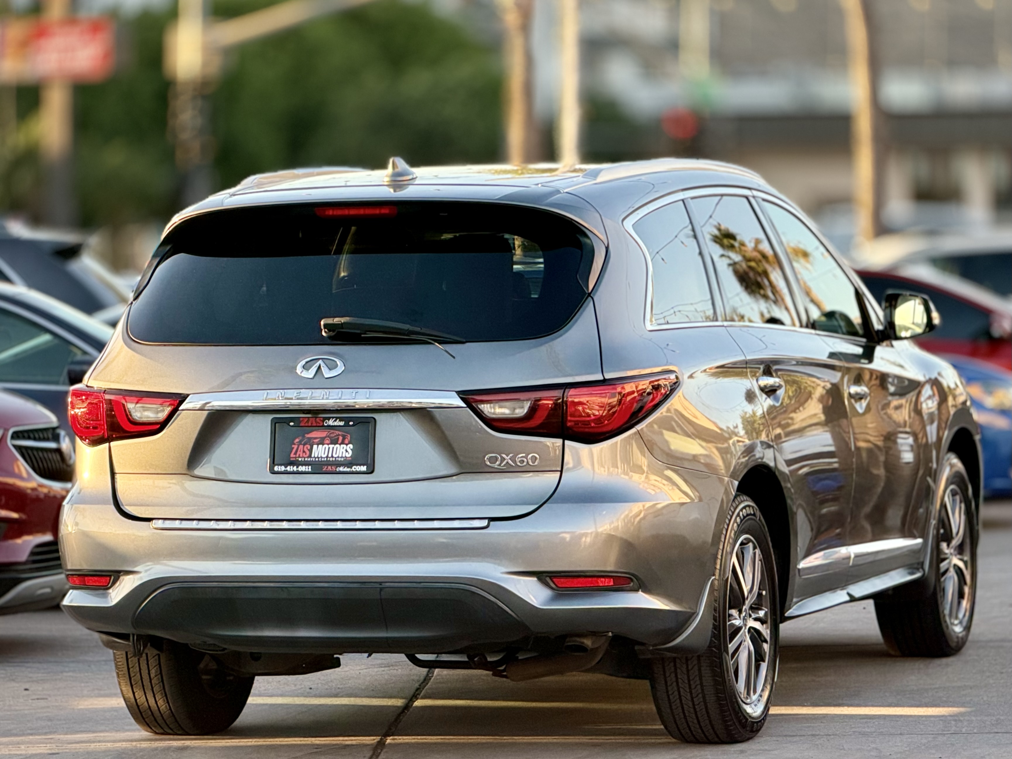 Infiniti QX60 photo 9