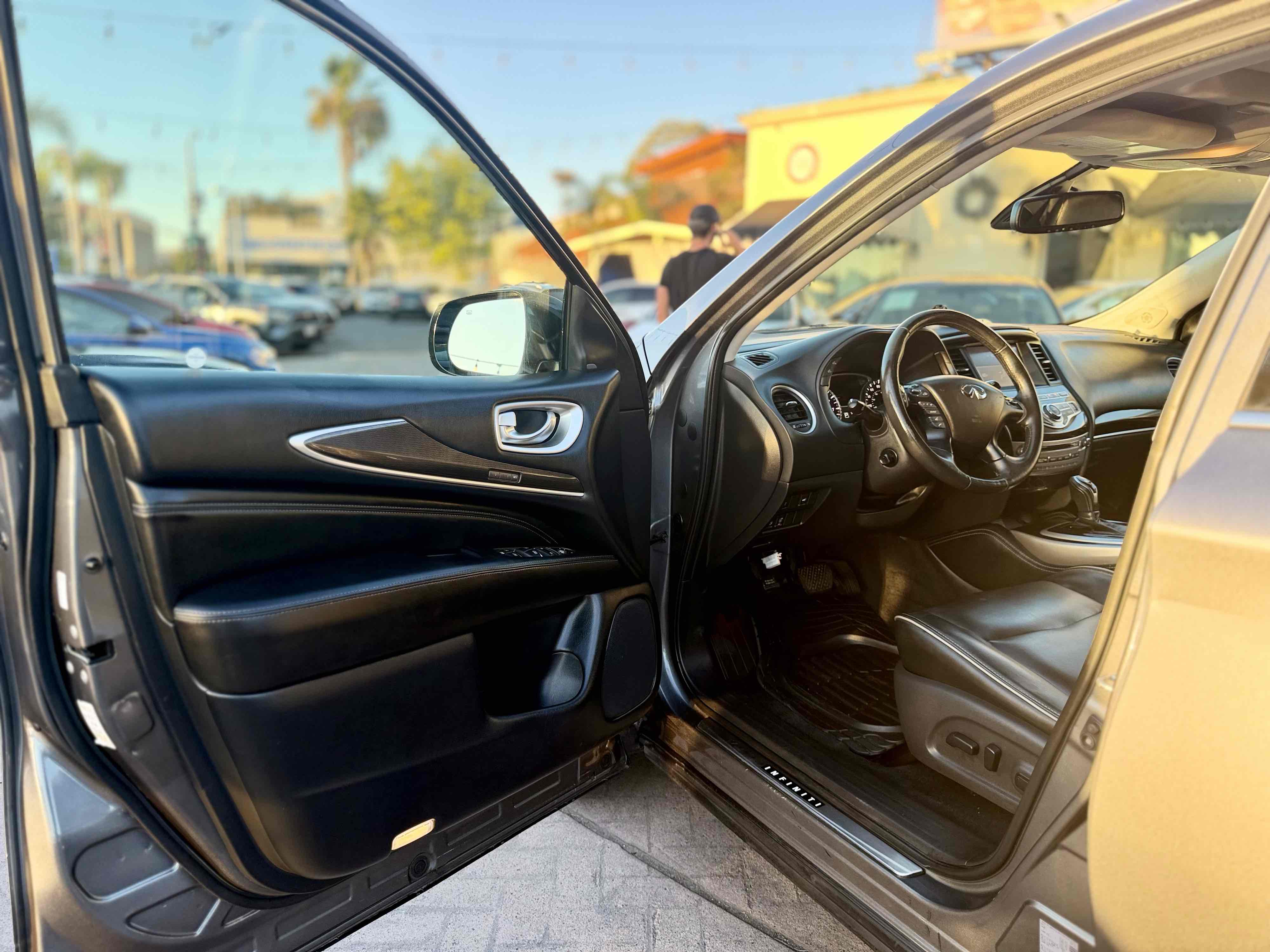 Infiniti QX60 photo 17