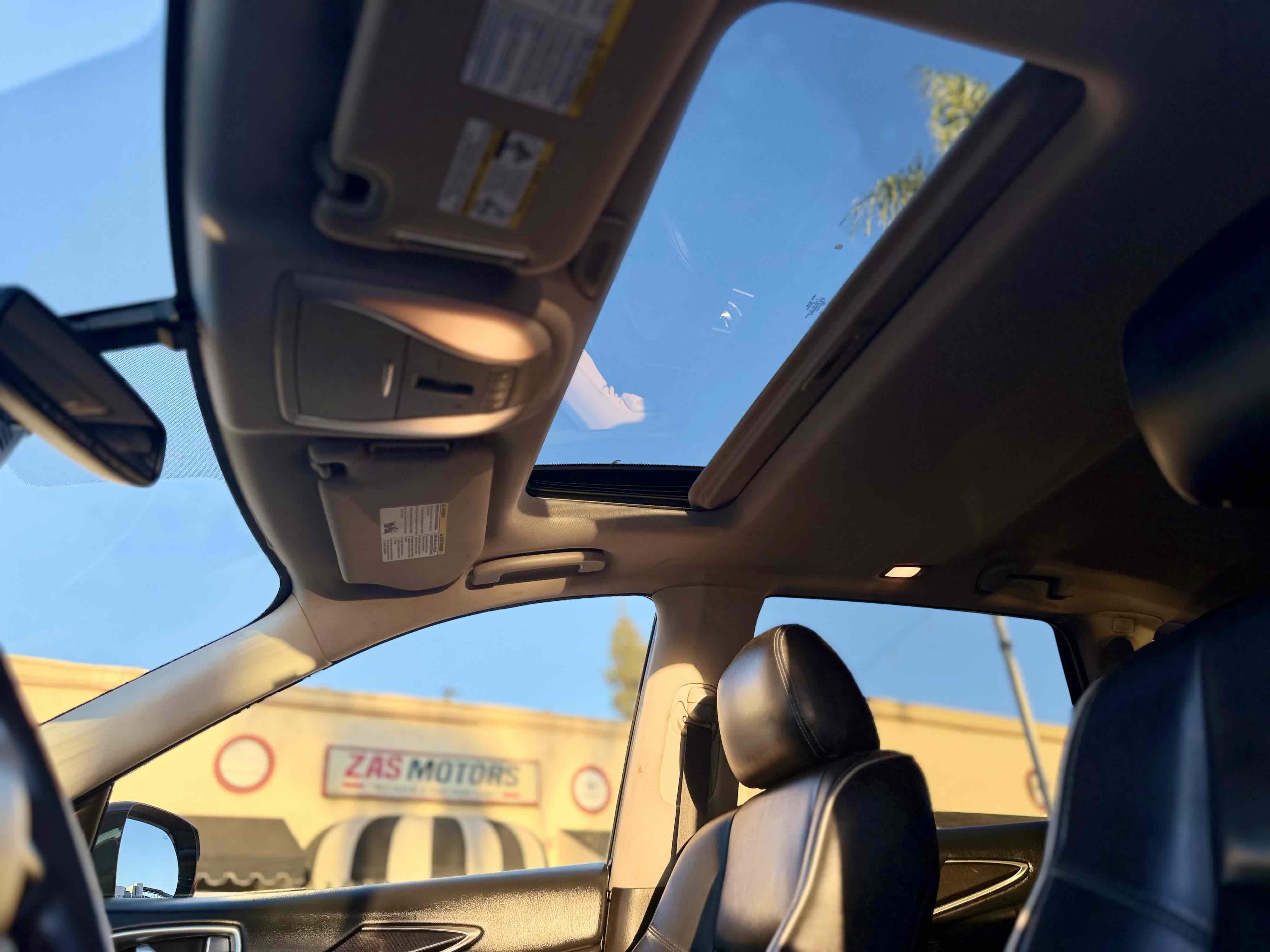 Infiniti QX60 photo 23