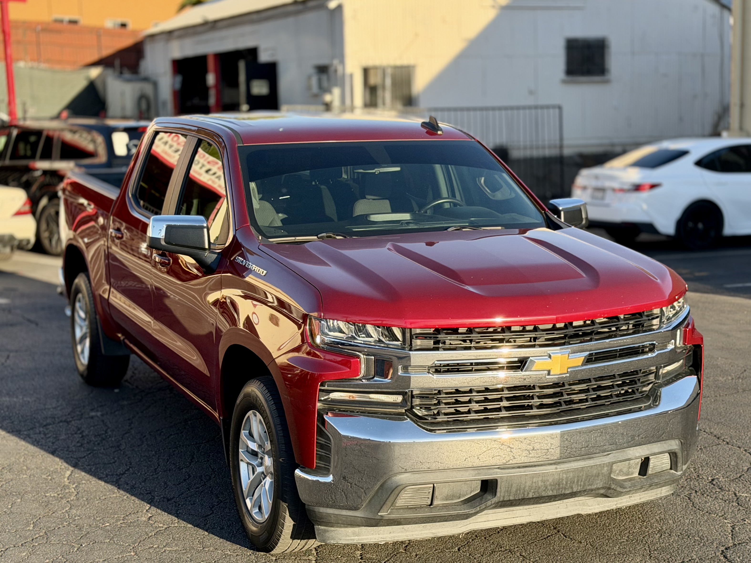 Chevrolet Silverado photo 5
