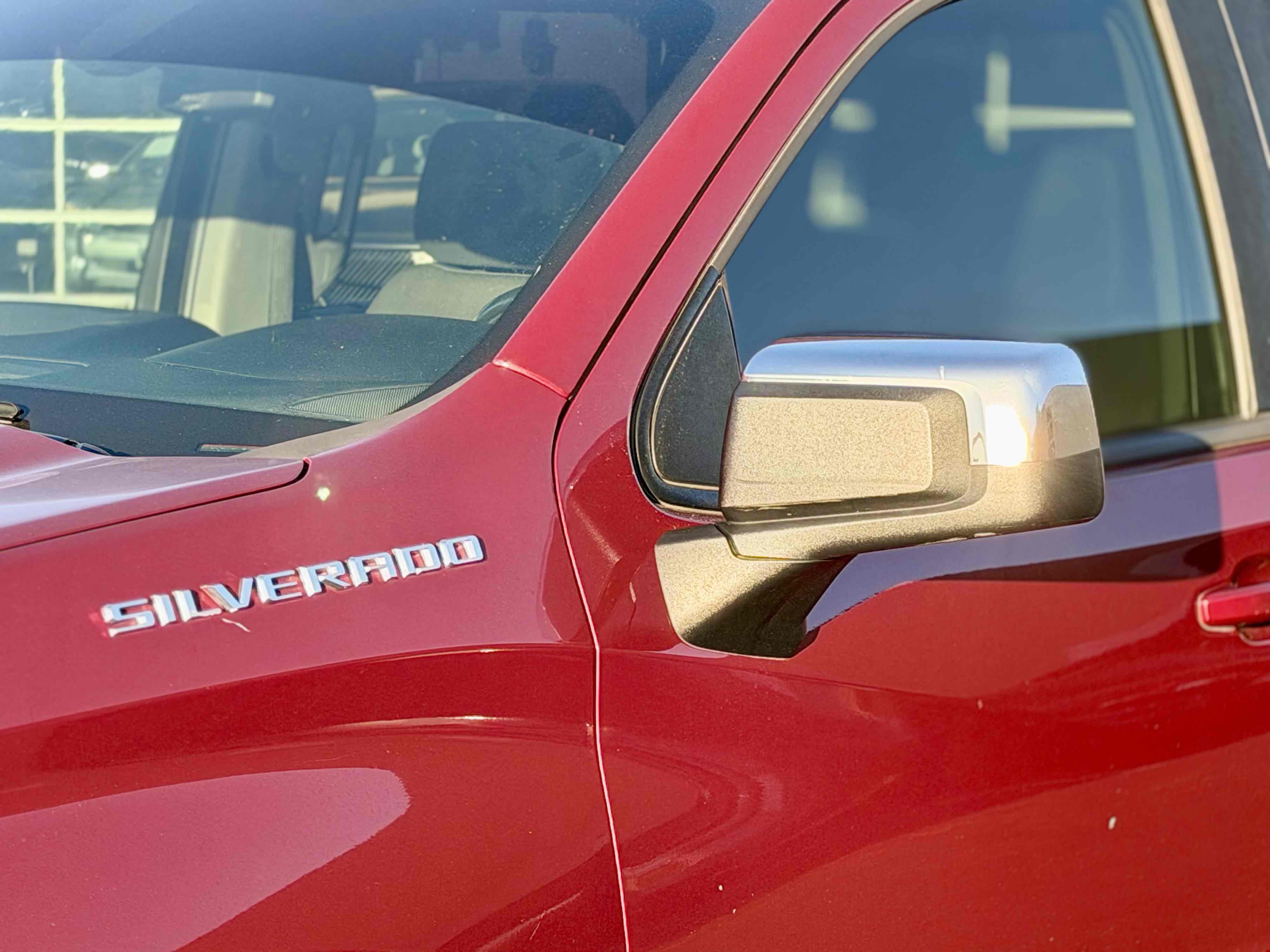 Chevrolet Silverado photo 9