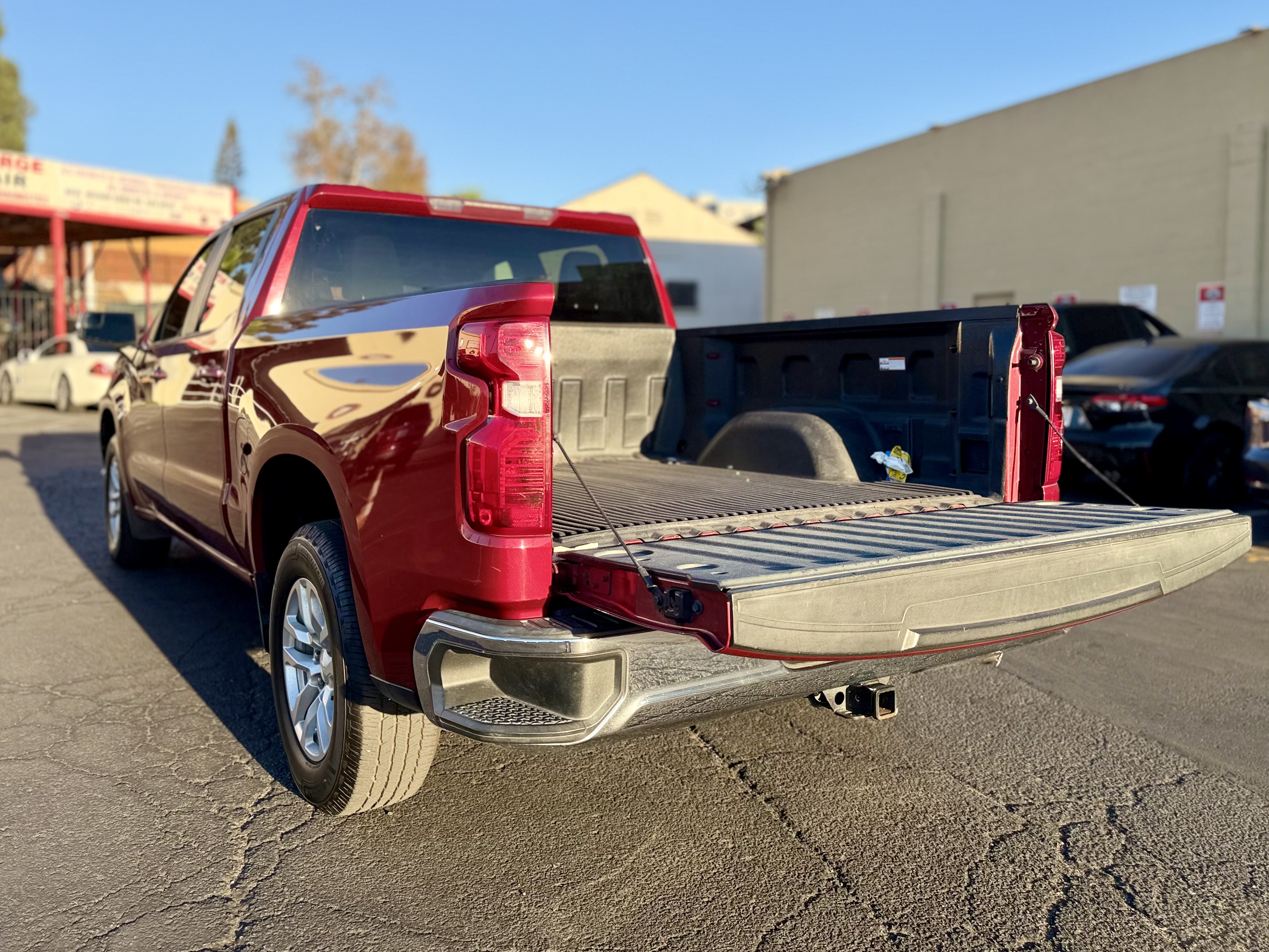 Chevrolet Silverado photo 14