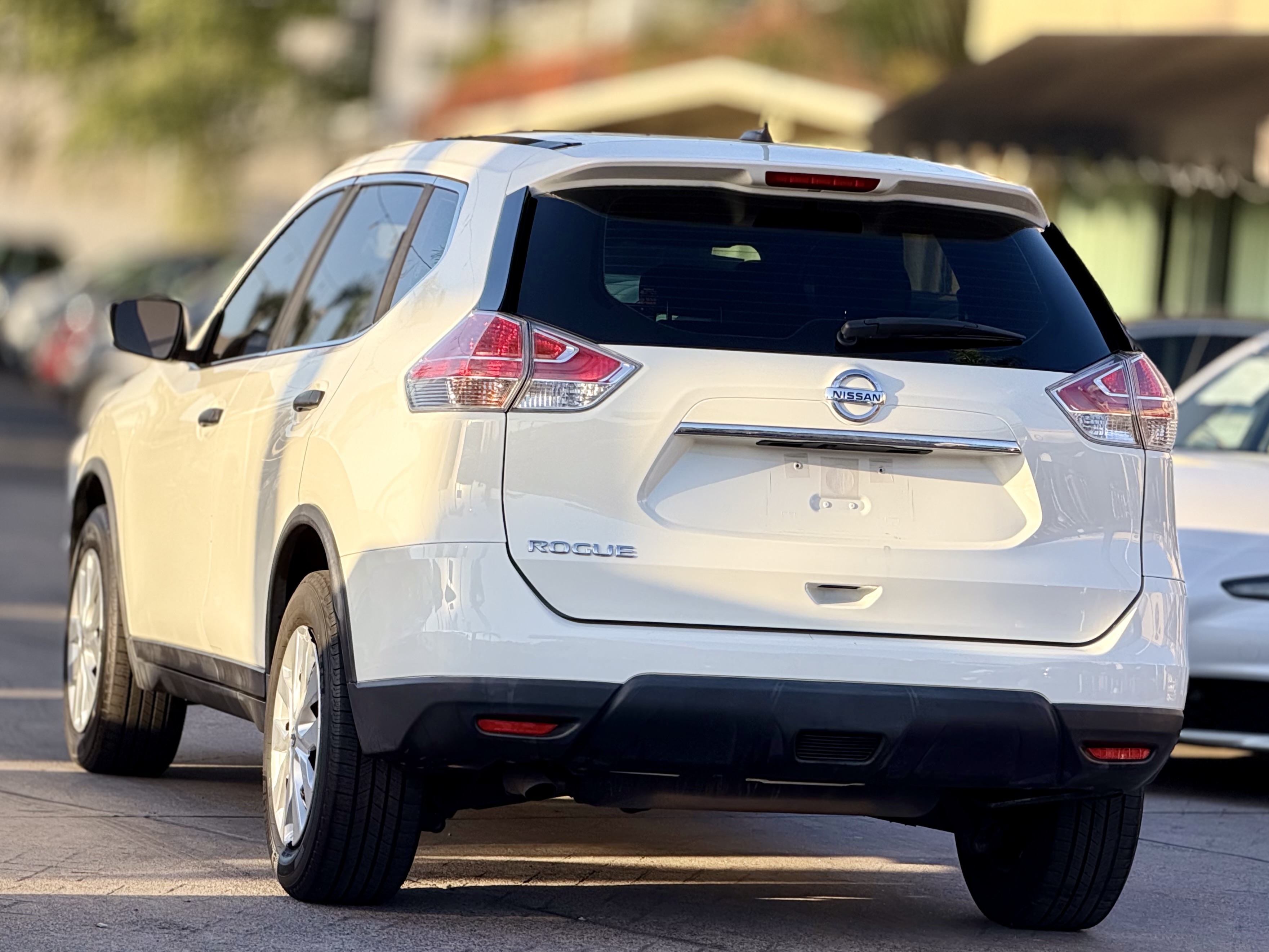 Photo 7 of this Nissan Rogue