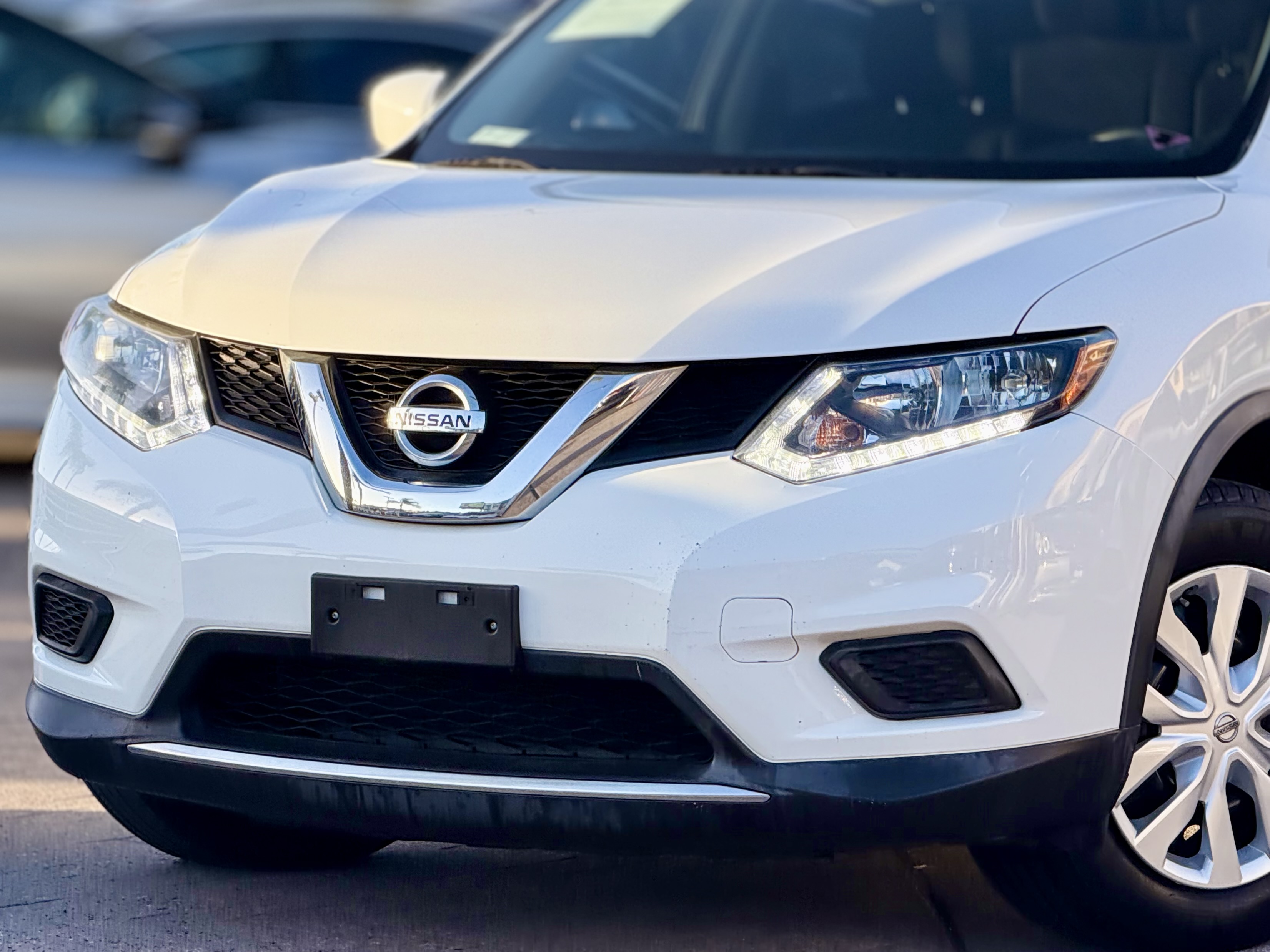 Photo 5 of this Nissan Rogue