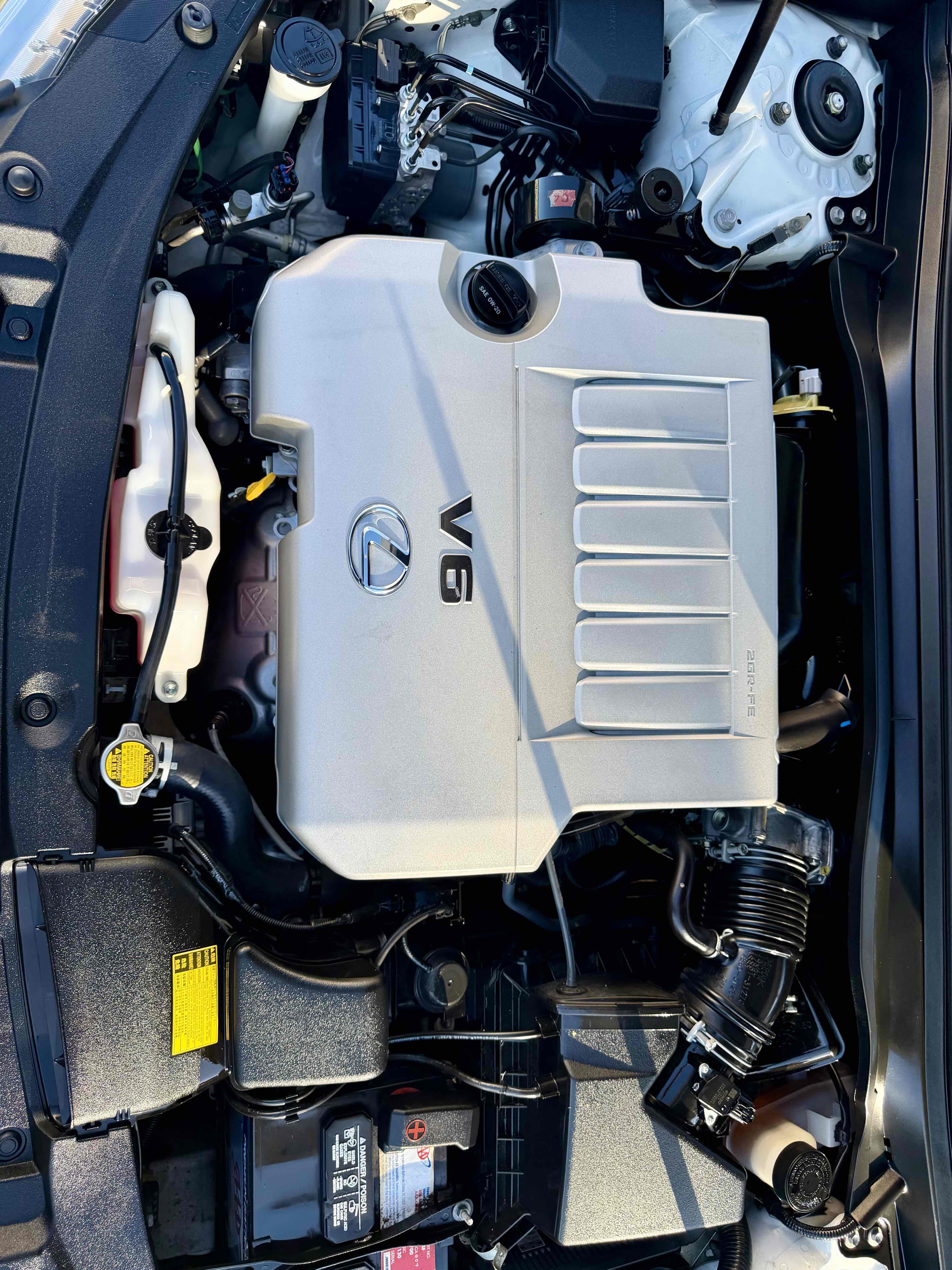 Photo 25 of this Lexus ES 350