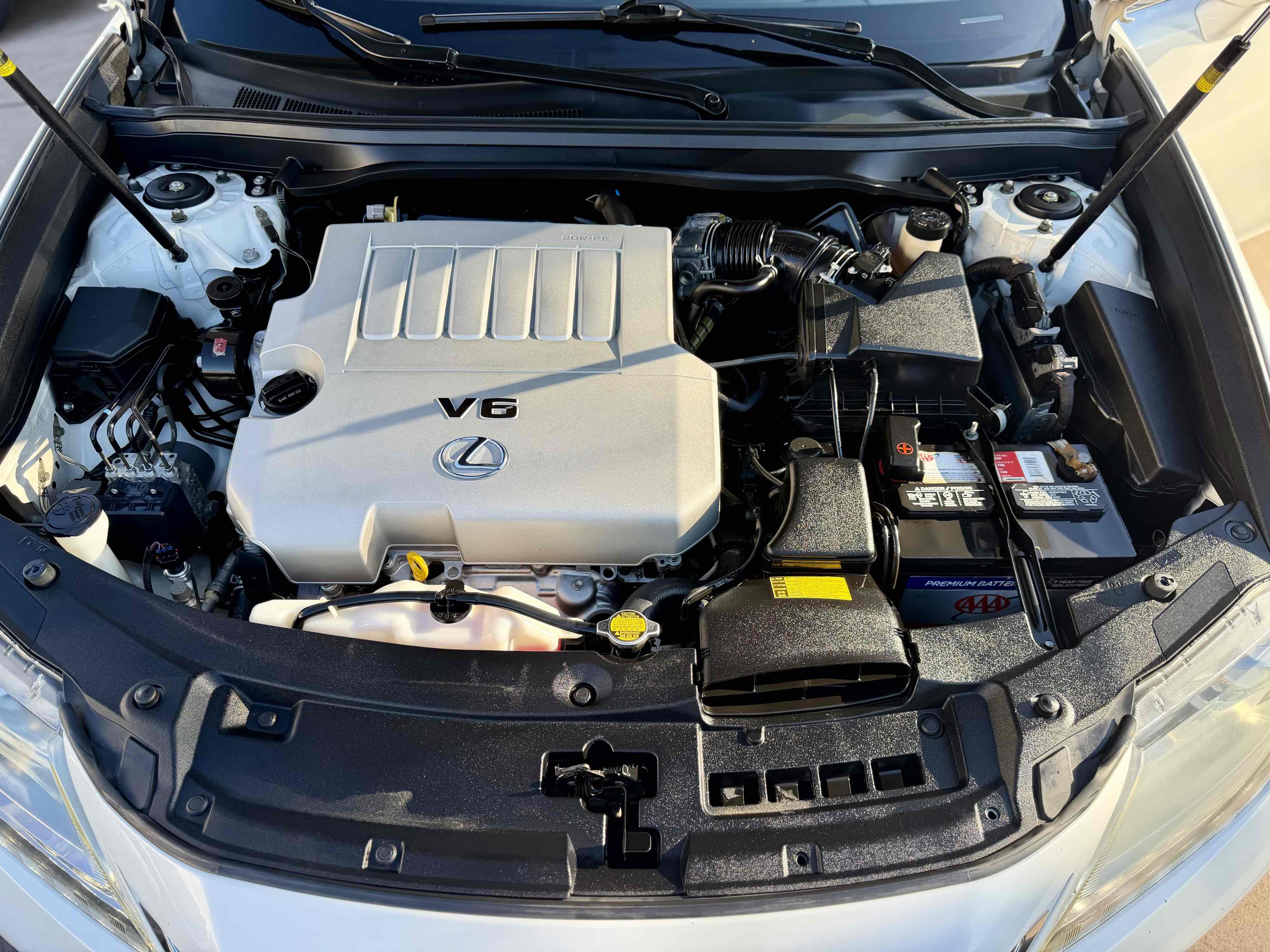 Photo 26 of this Lexus ES 350