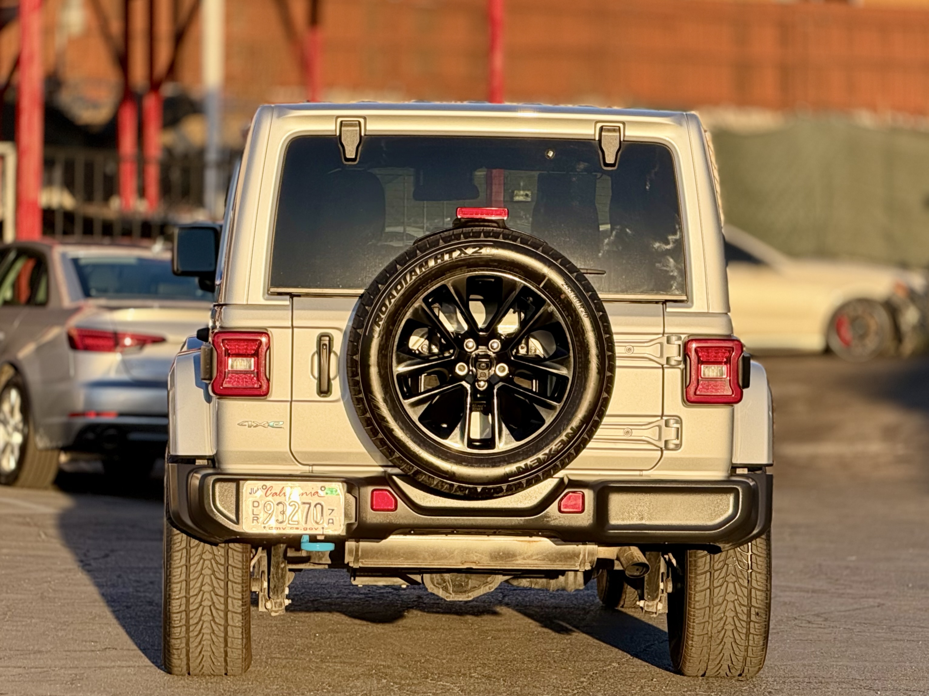 Photo 11 of this Jeep Wrangler 4xe